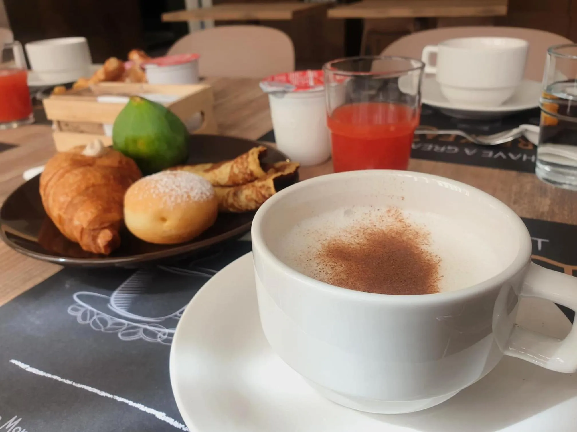 Breakfast in Hotel Bianca Vela