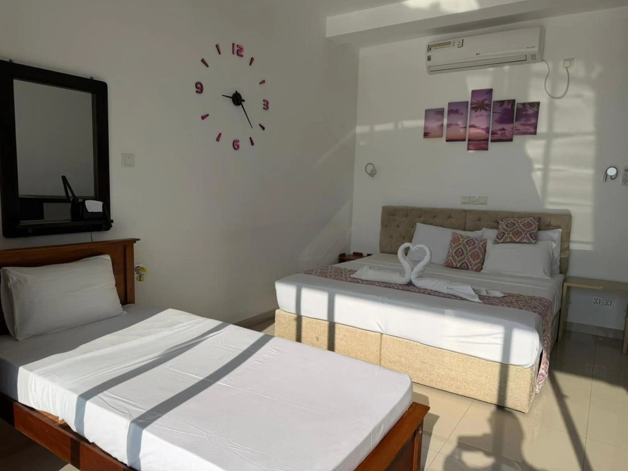 Bedroom, Bed in Amber House Lanka