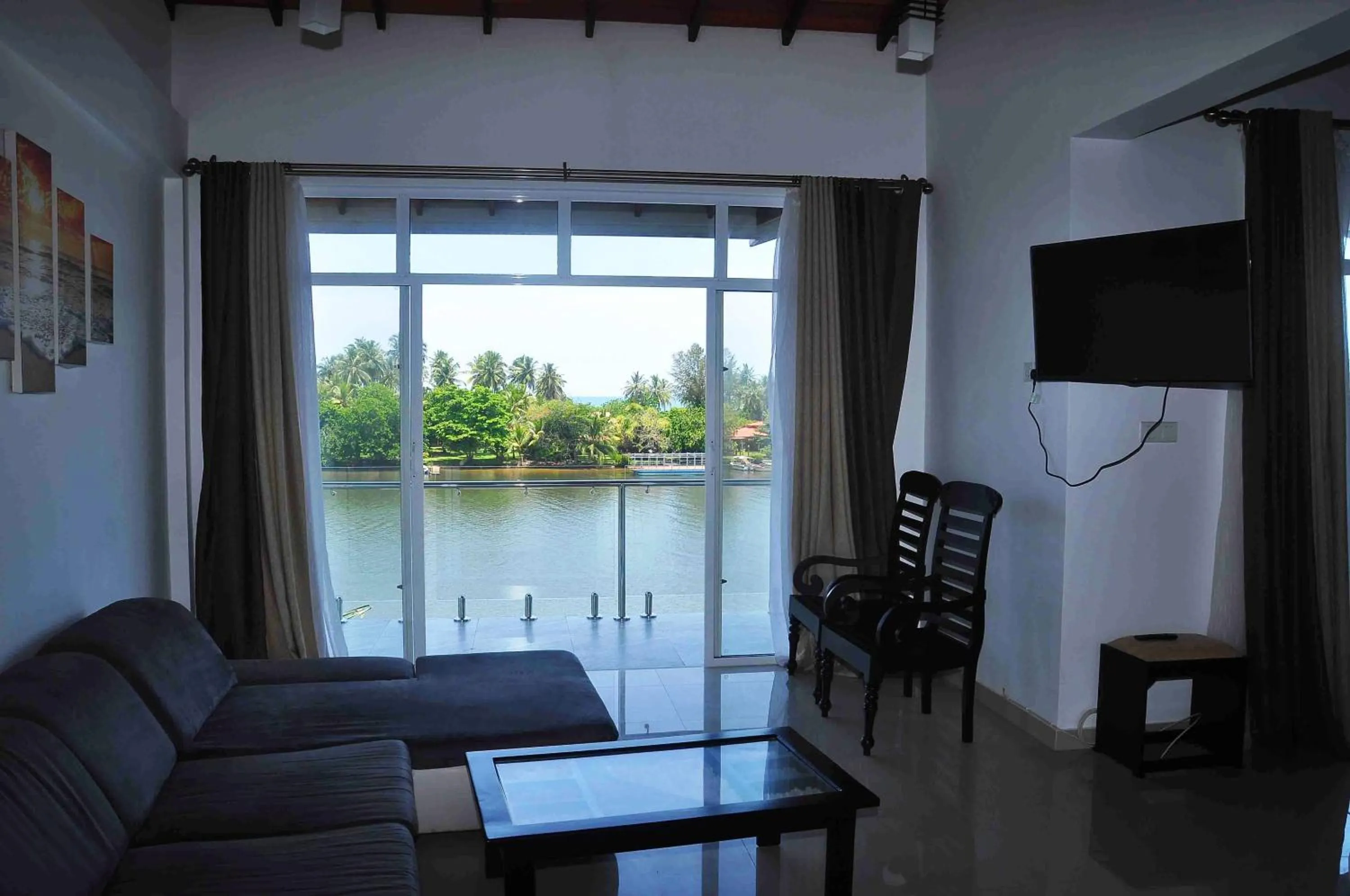 Living room in Amber House Lanka