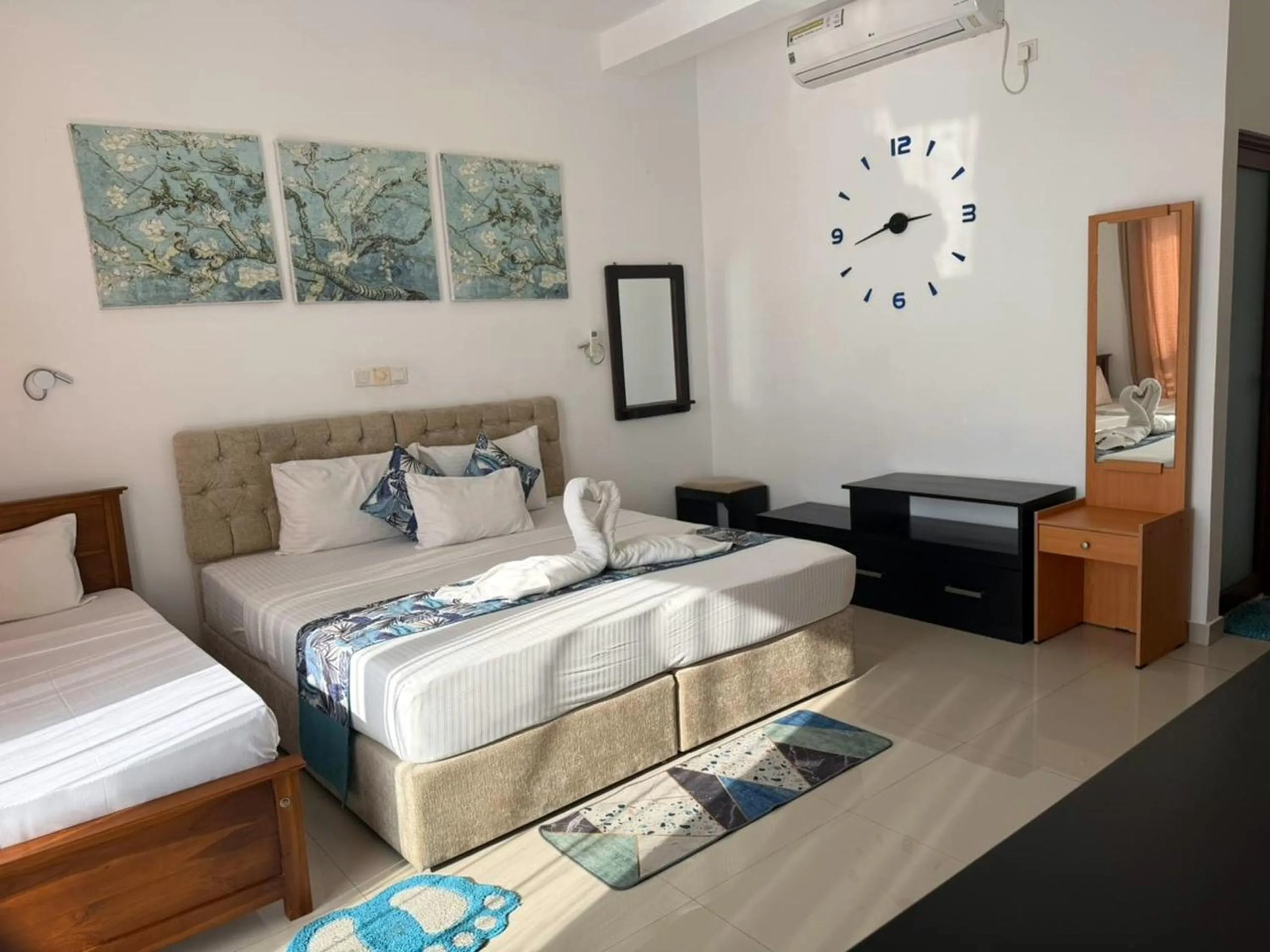 Bedroom, Bed in Amber House Lanka