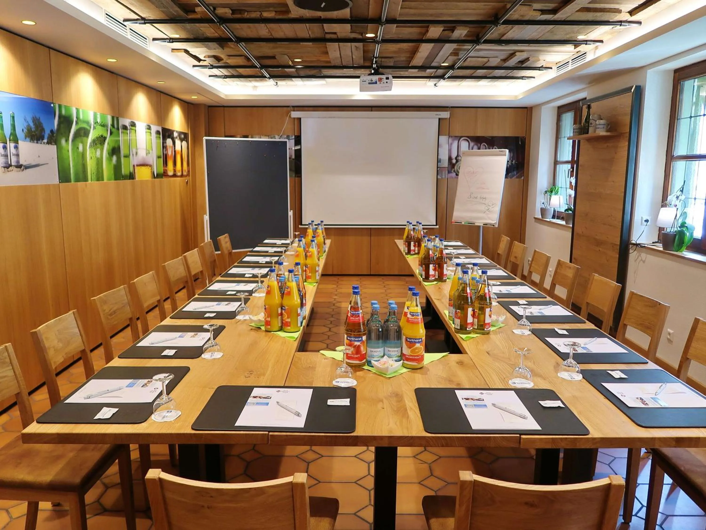 Meeting/conference room in Best Western Plus BierKulturHotel Schwanen