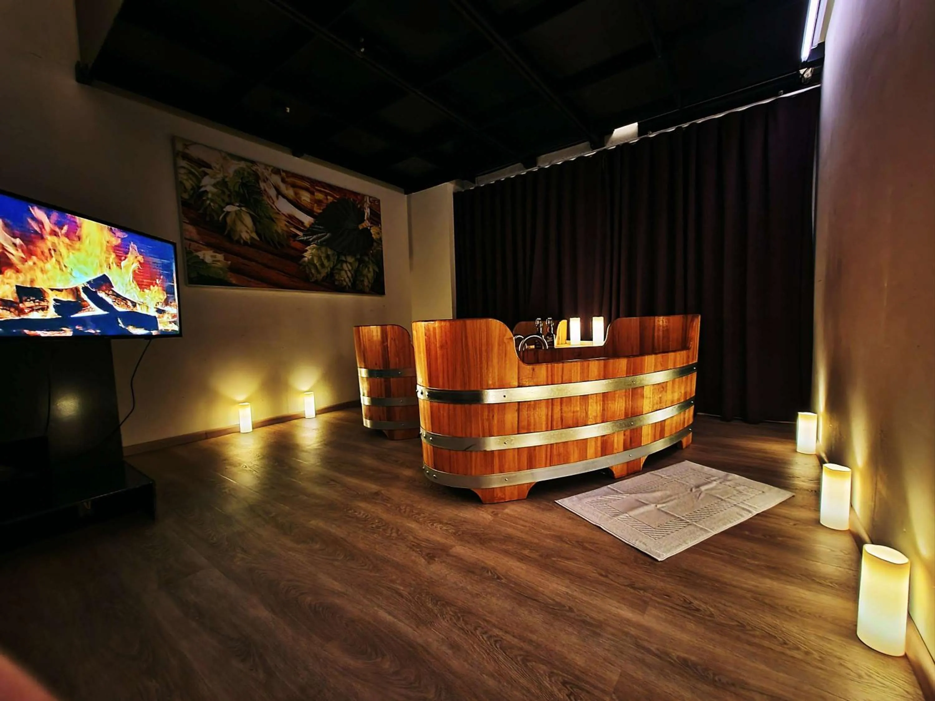 Pool view in Best Western Plus BierKulturHotel Schwanen