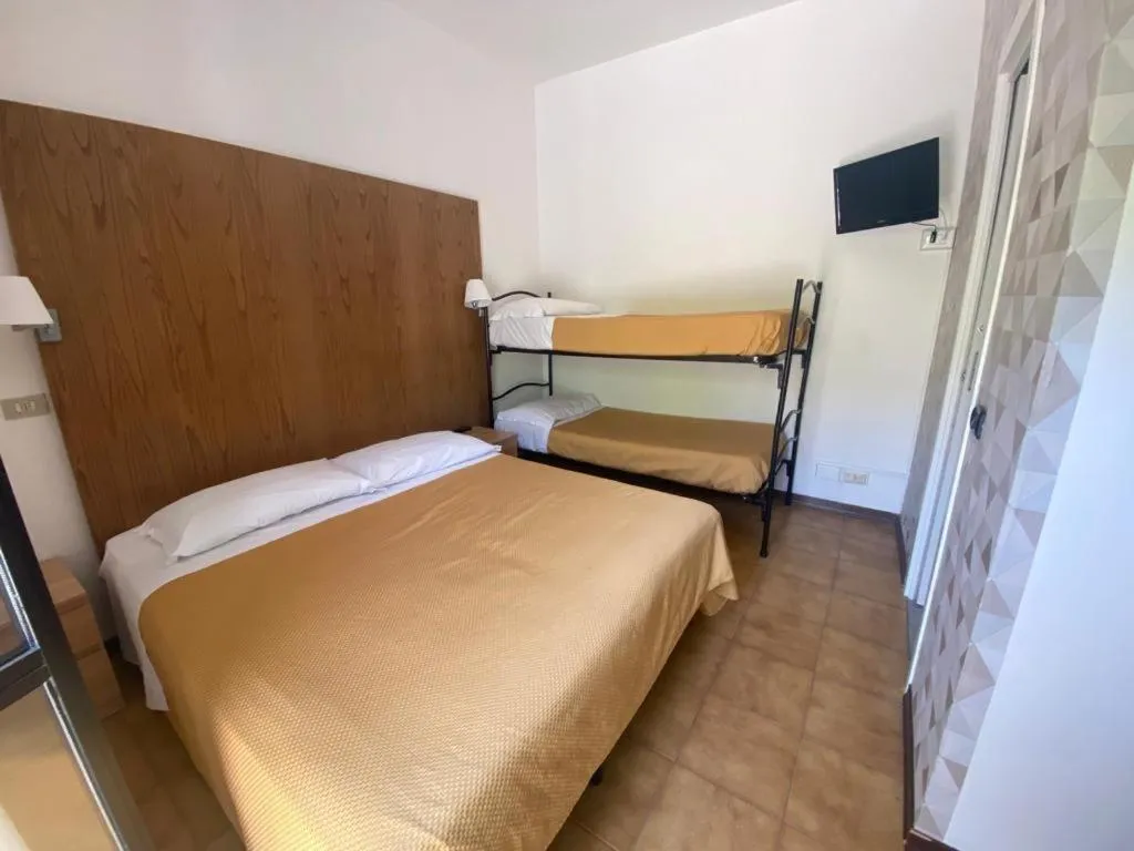 Bed in Hotel Avana Mare