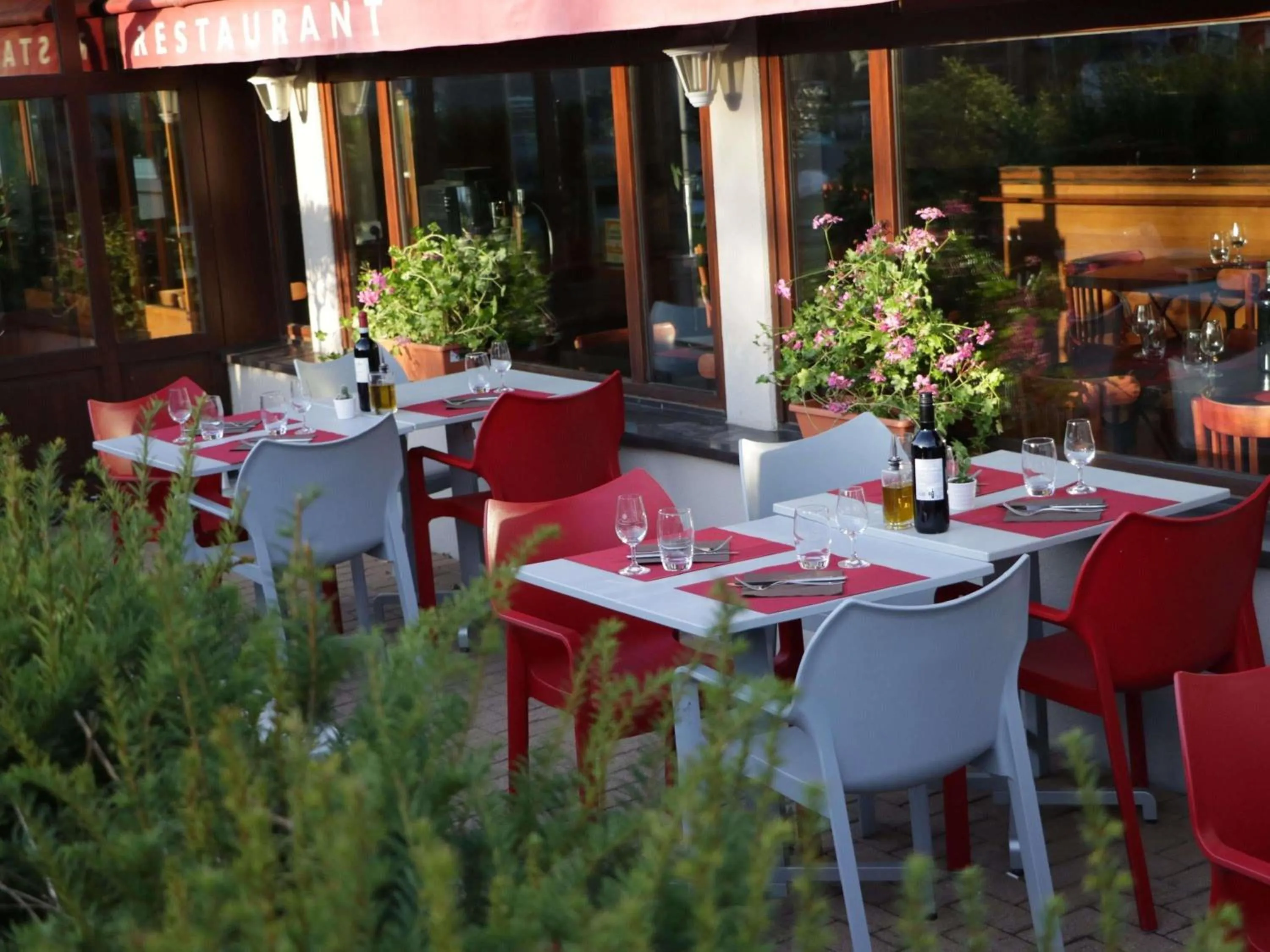 Bedroom in ibis Strasbourg Sud La Vigie