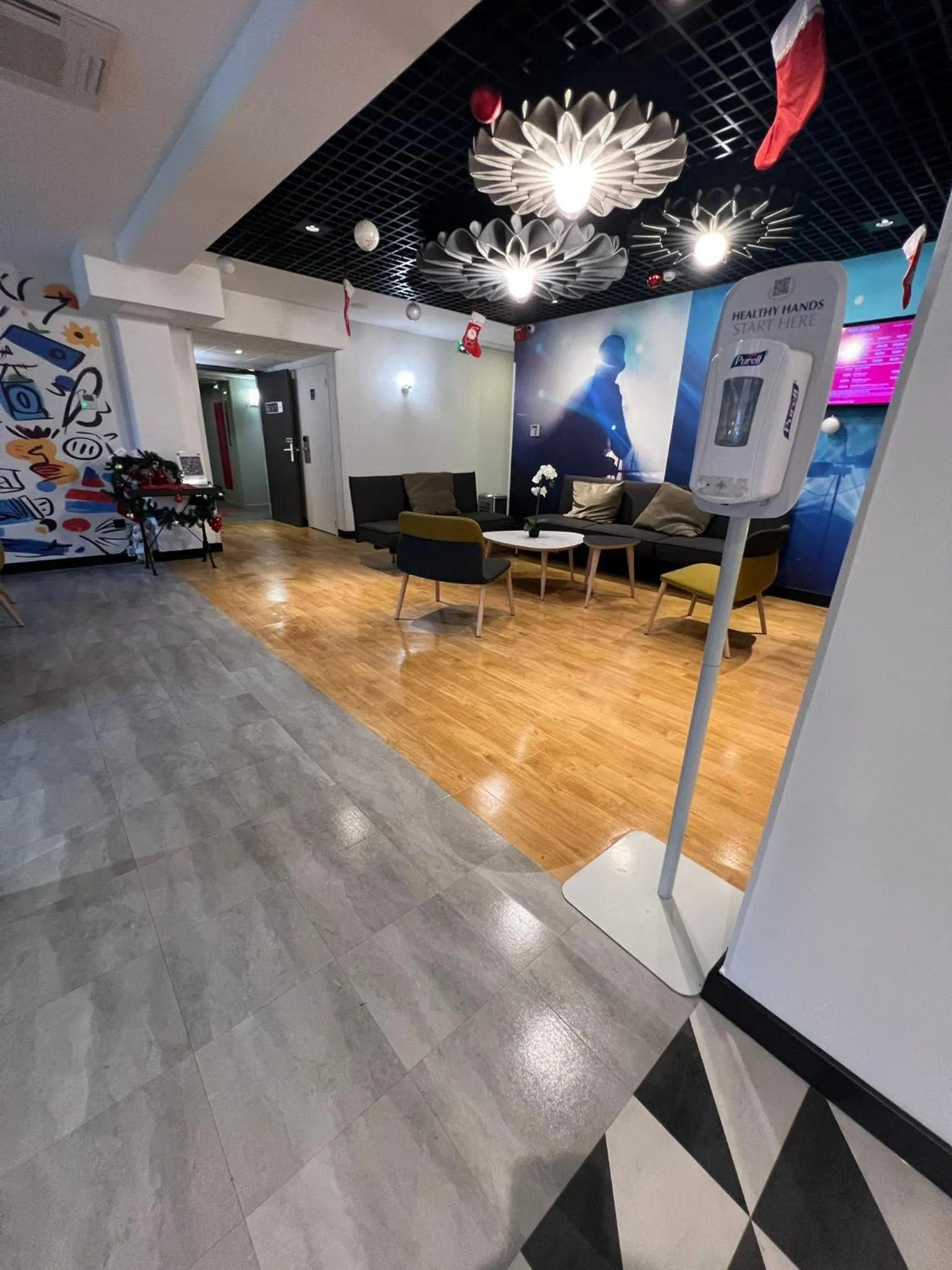 Living room in ibis Strasbourg Sud La Vigie