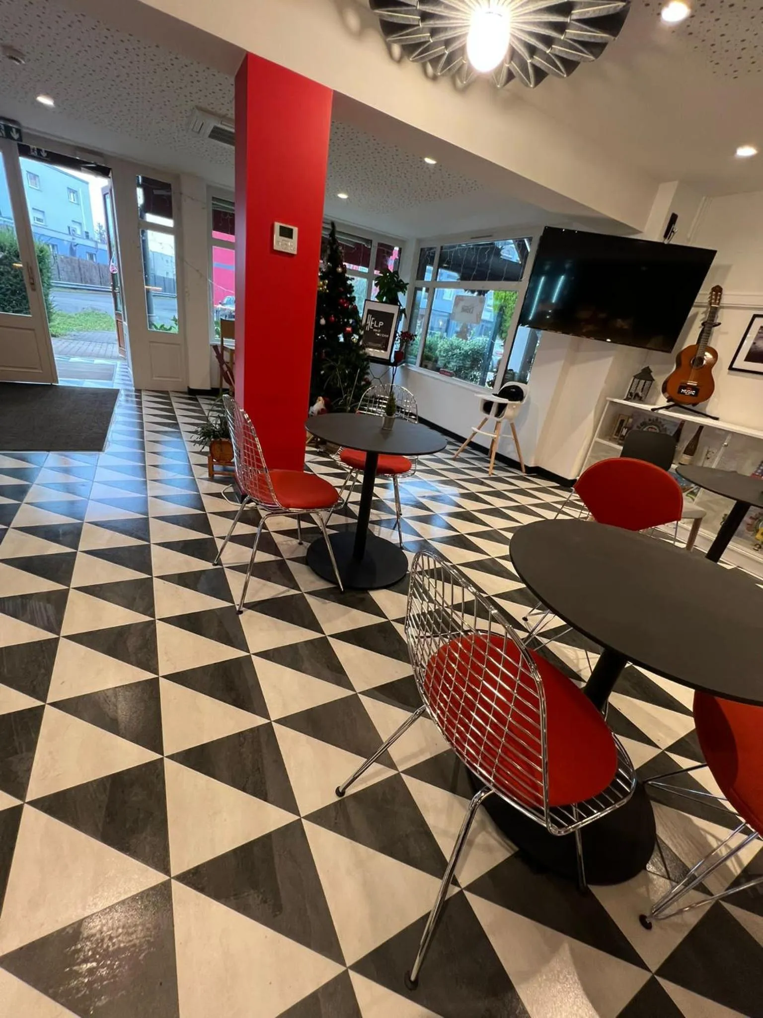 TV and multimedia in ibis Strasbourg Sud La Vigie