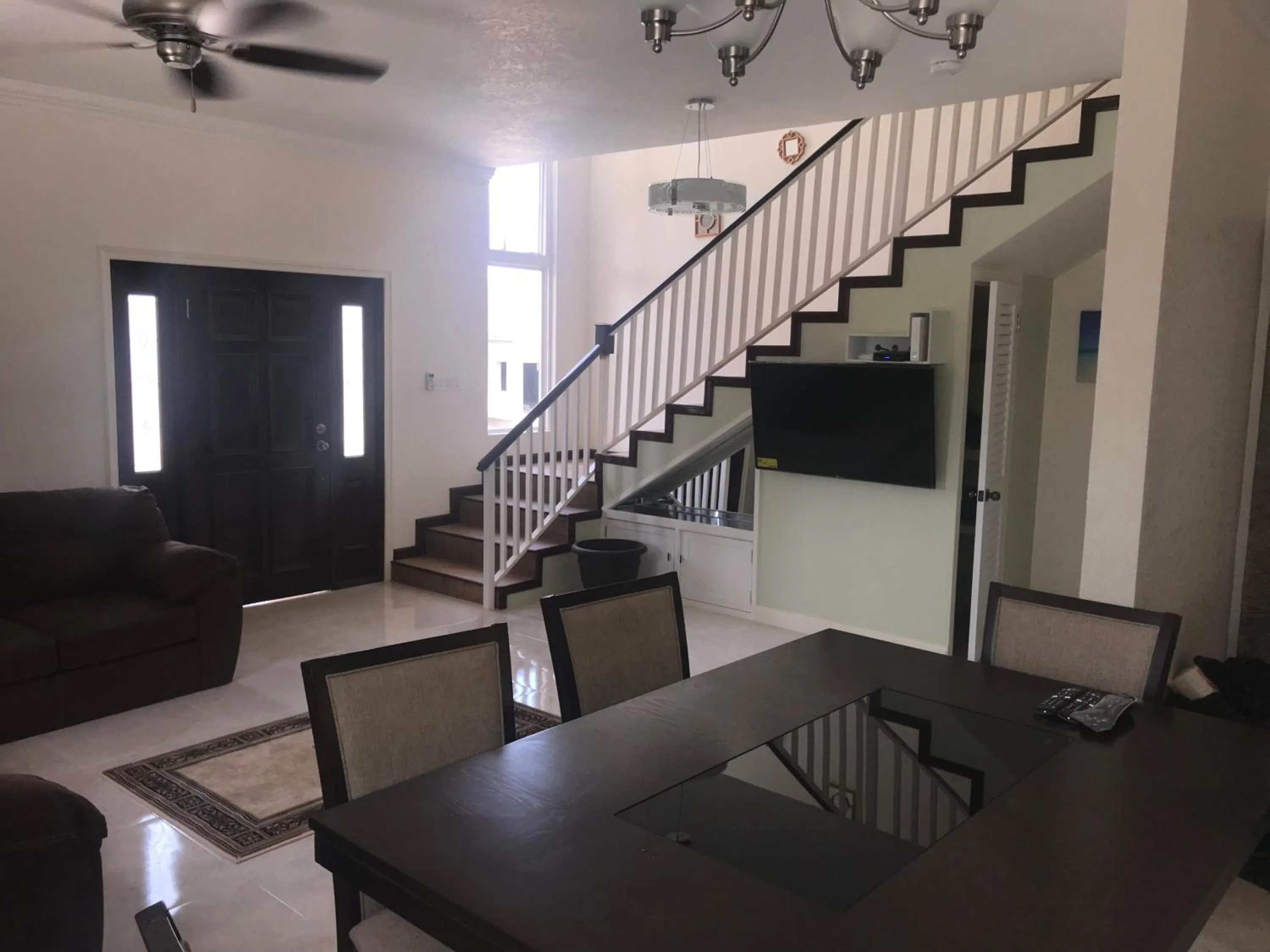 Living room in Tropical Luxury Dreams