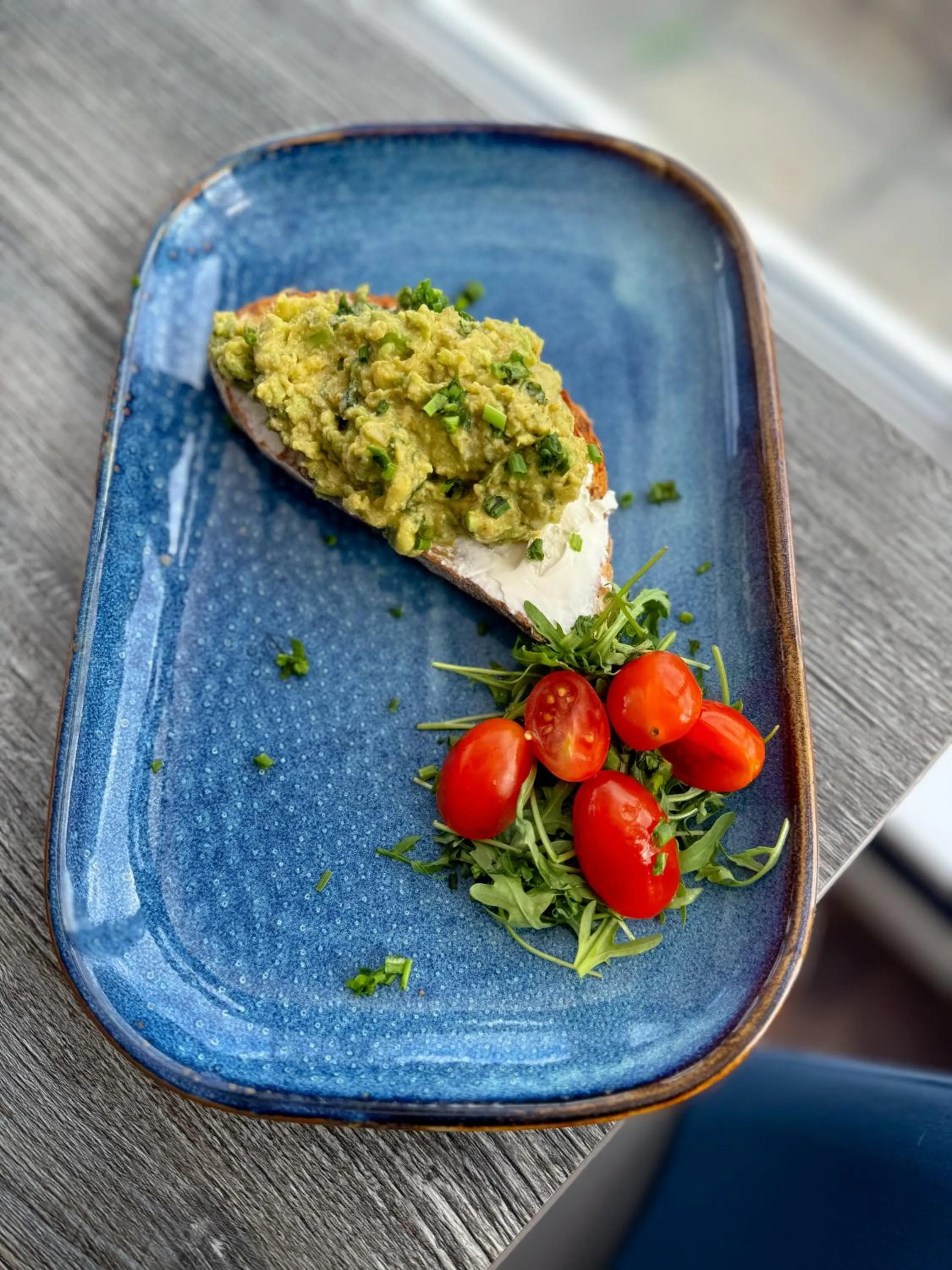 Food in Nomi Rooms & Restaurant