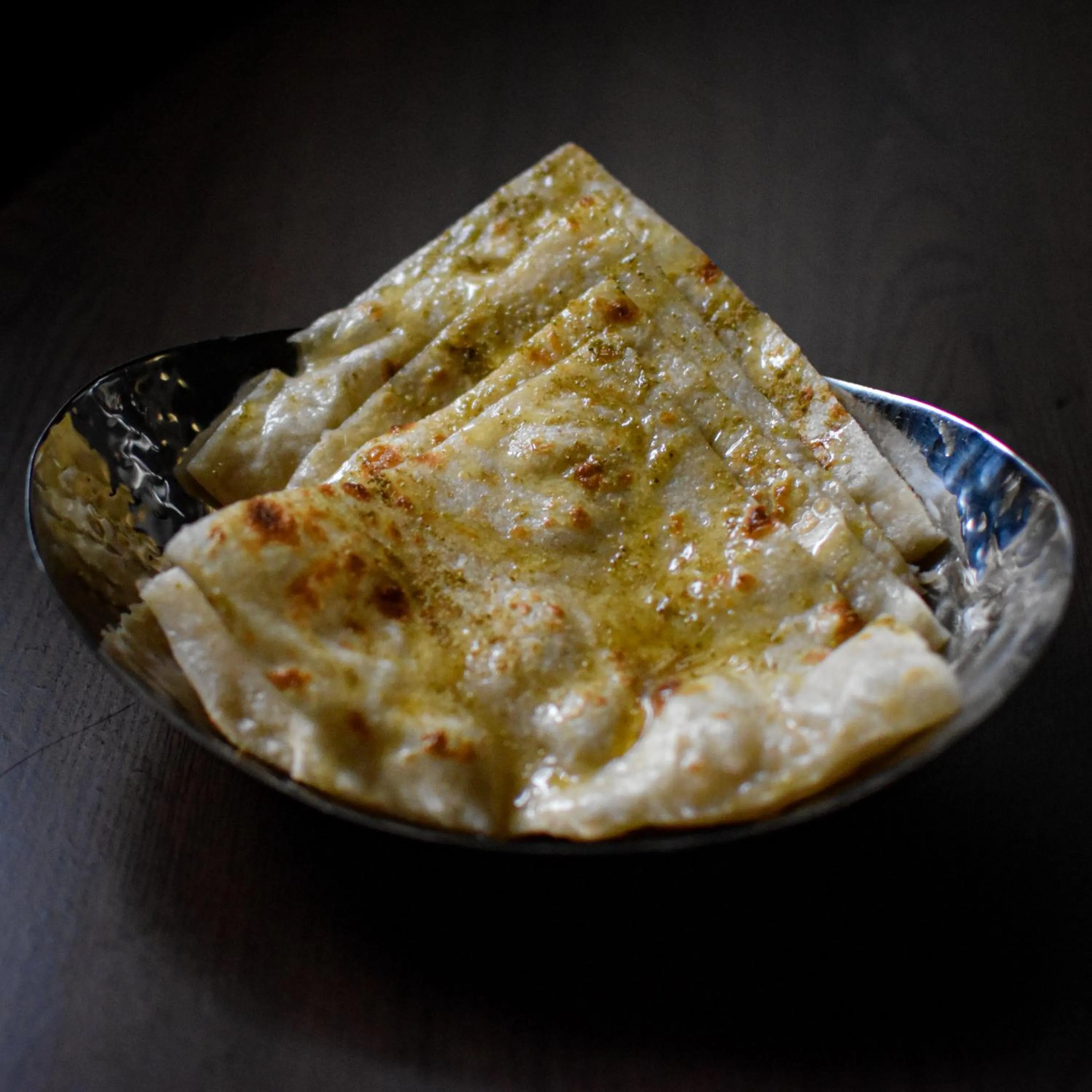 Nomi Rooms & Restaurant