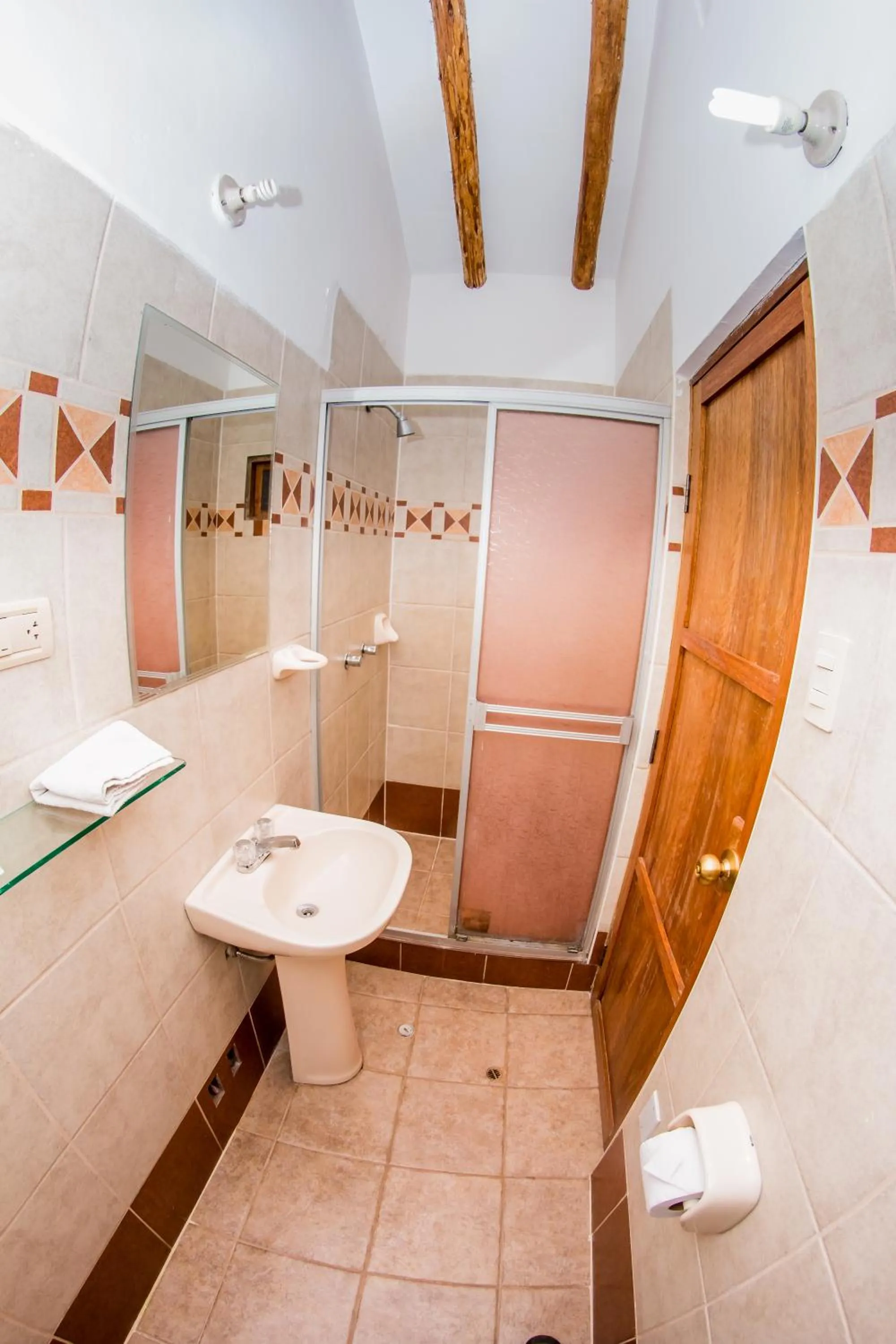 Bathroom in Hostal El Grial