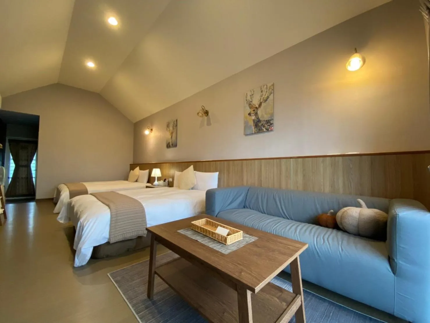 Photo of the whole room, Bed in Loju Seaview Homestay