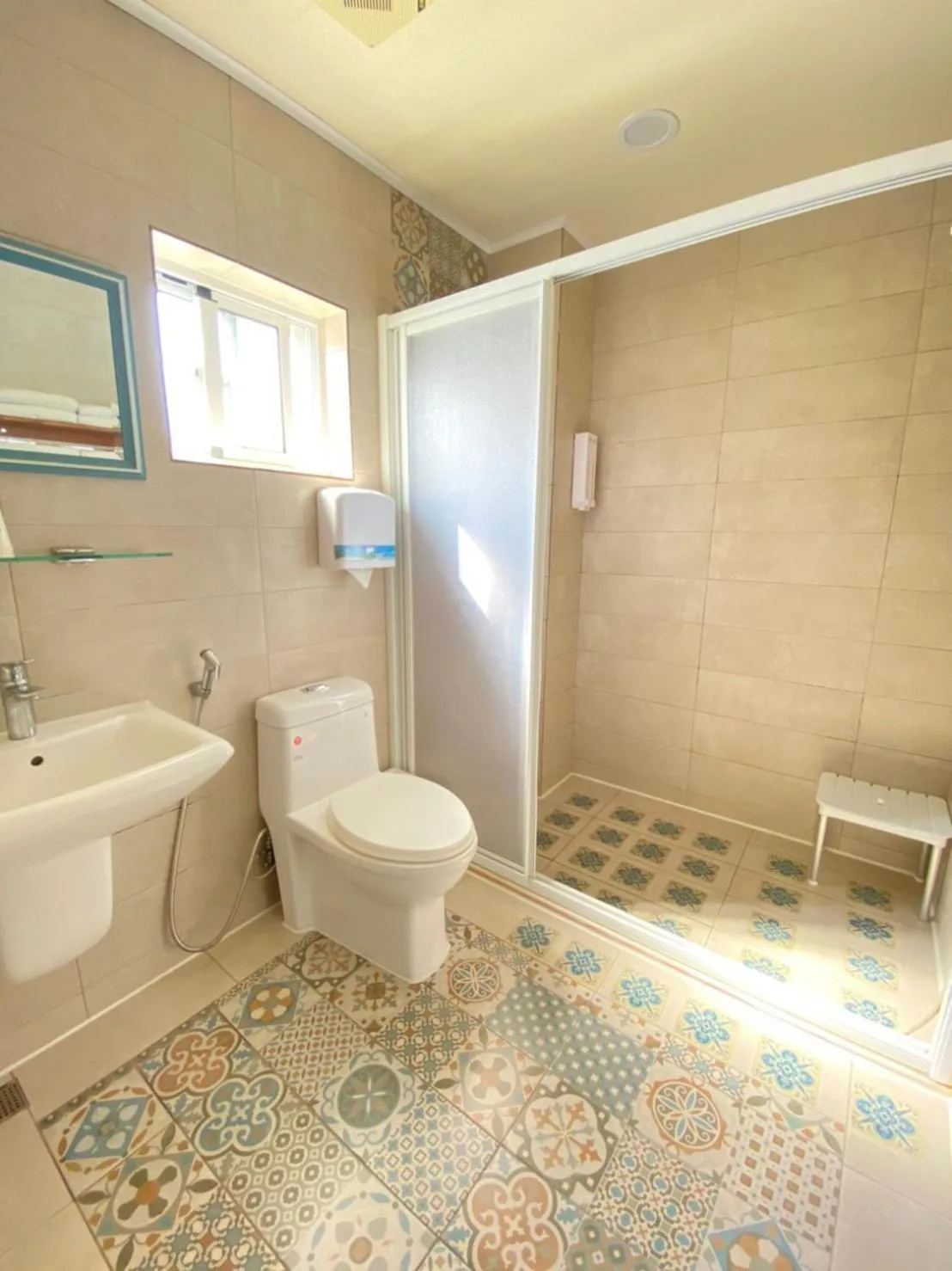 Photo of the whole room in Loju Seaview Homestay