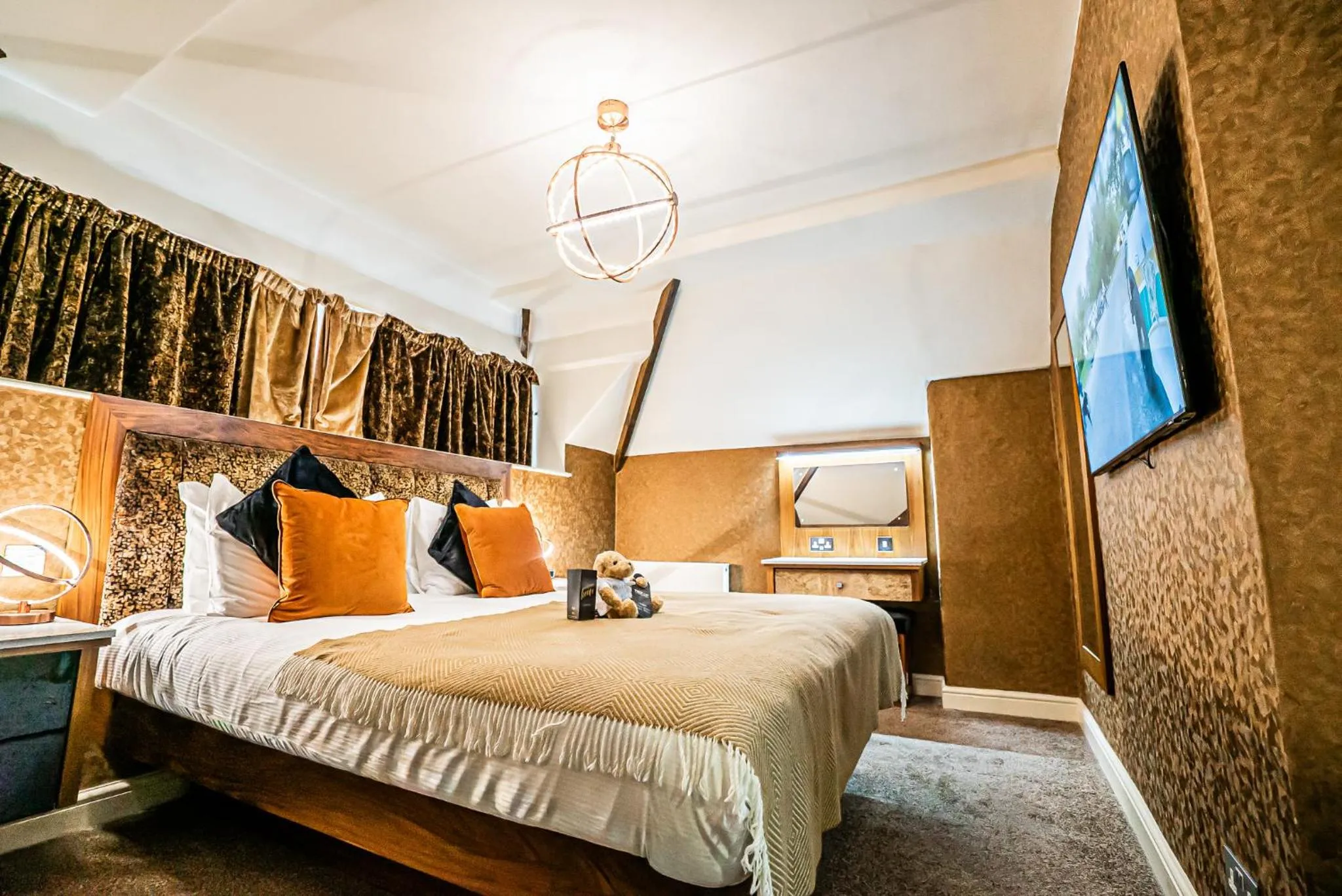 Bed in The Cranleigh Boutique