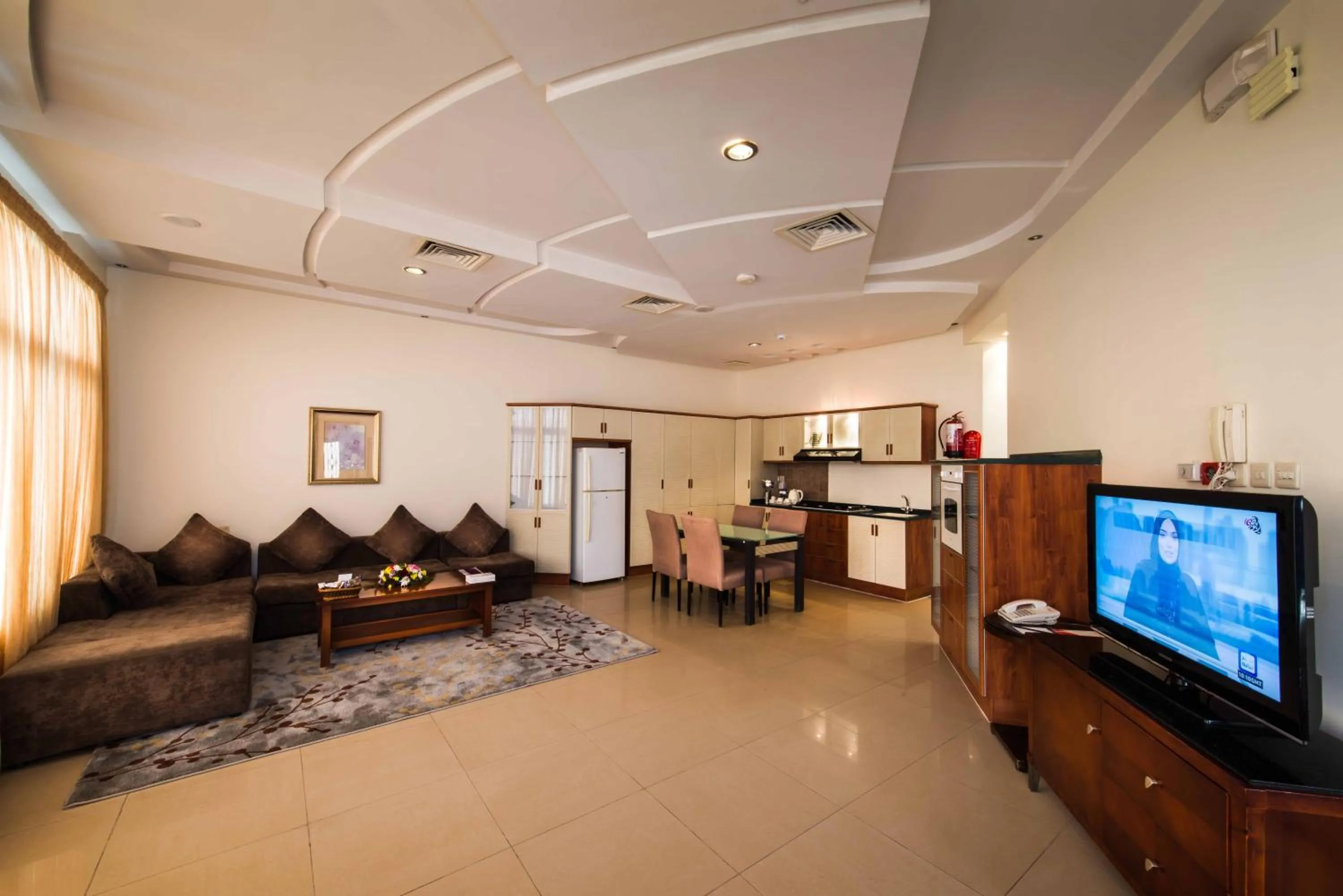 Kitchen or kitchenette in Boudl Al Nakheel