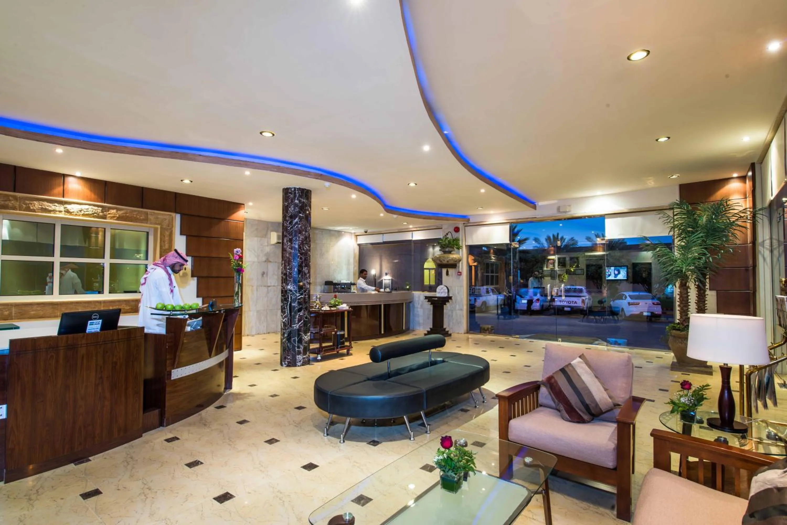 Lobby or reception in Boudl Al Nakheel
