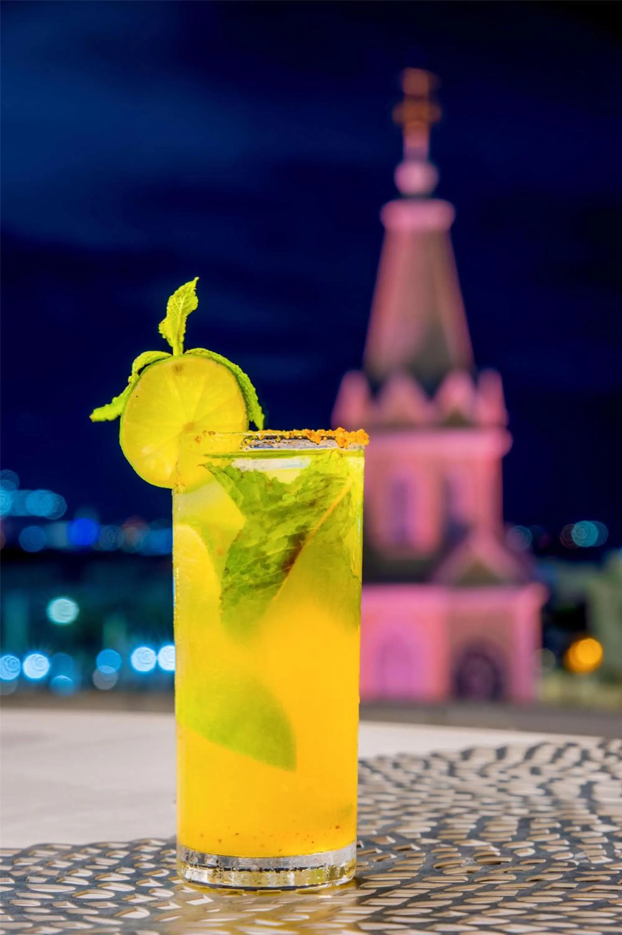 Food and drinks in NH Royal Urban Cartagena