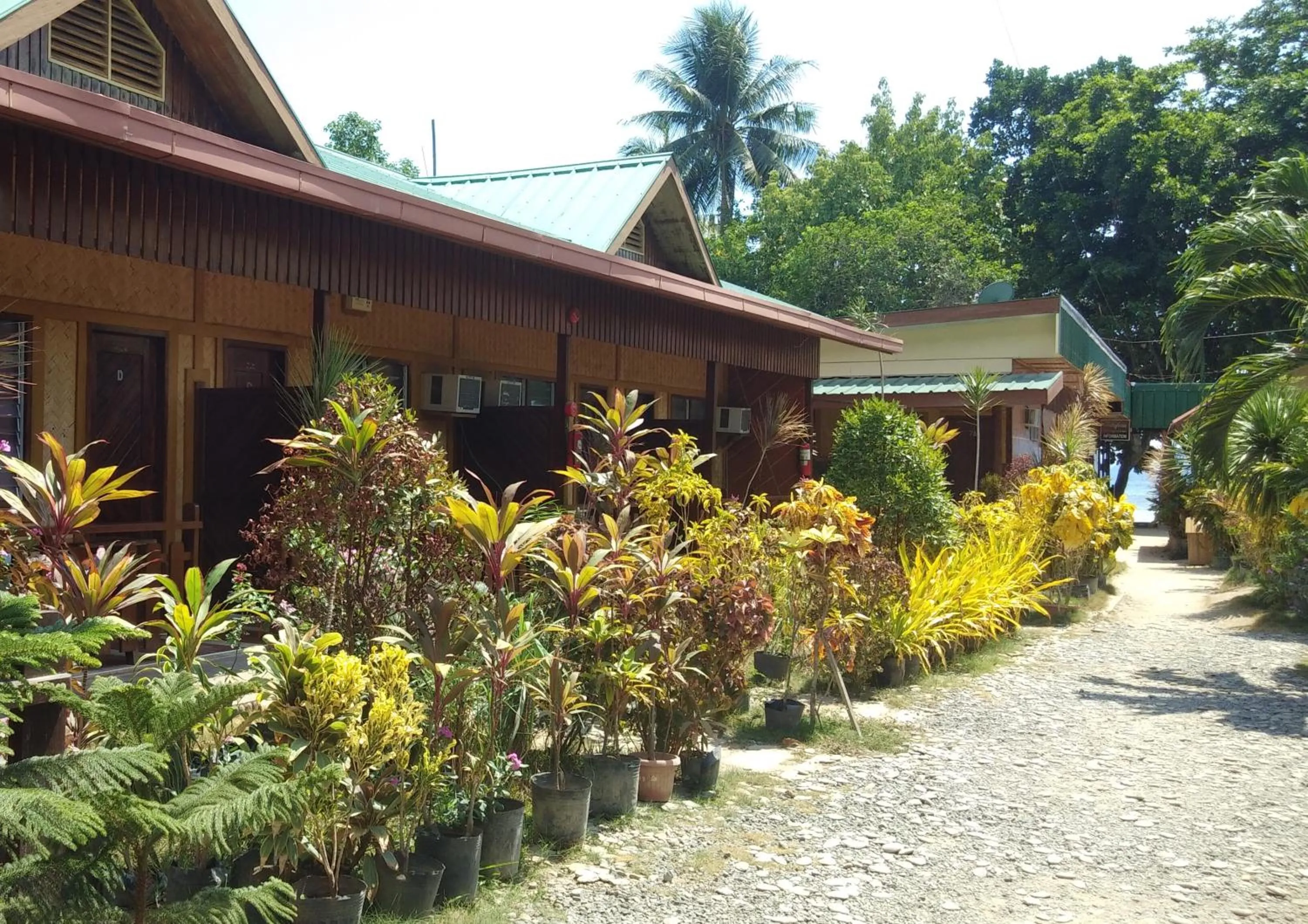 Facade/entrance in Telesfora Beach Cottage