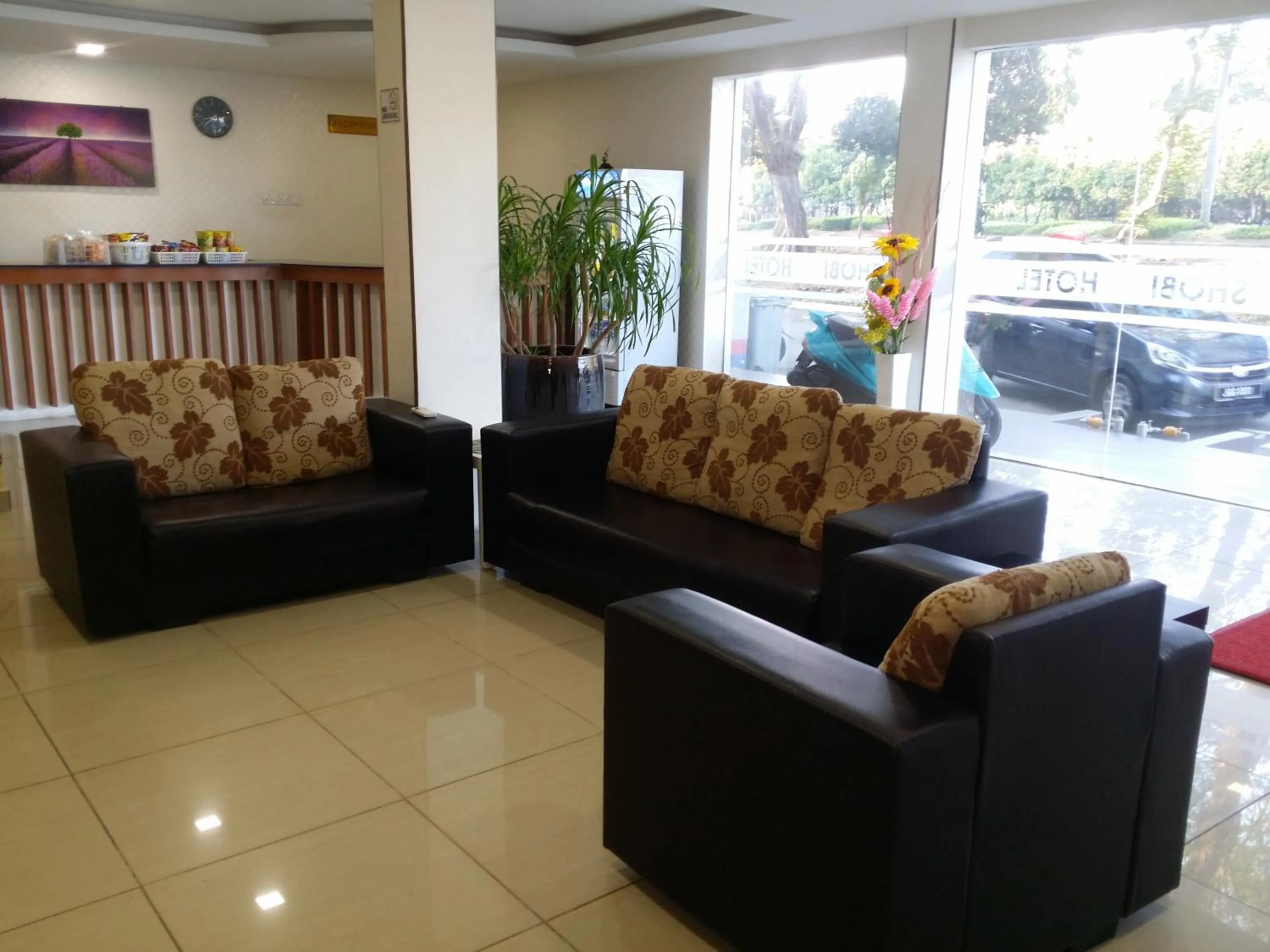 Seating area in Shobi Hotel Johor Bahru Near CIQ JB