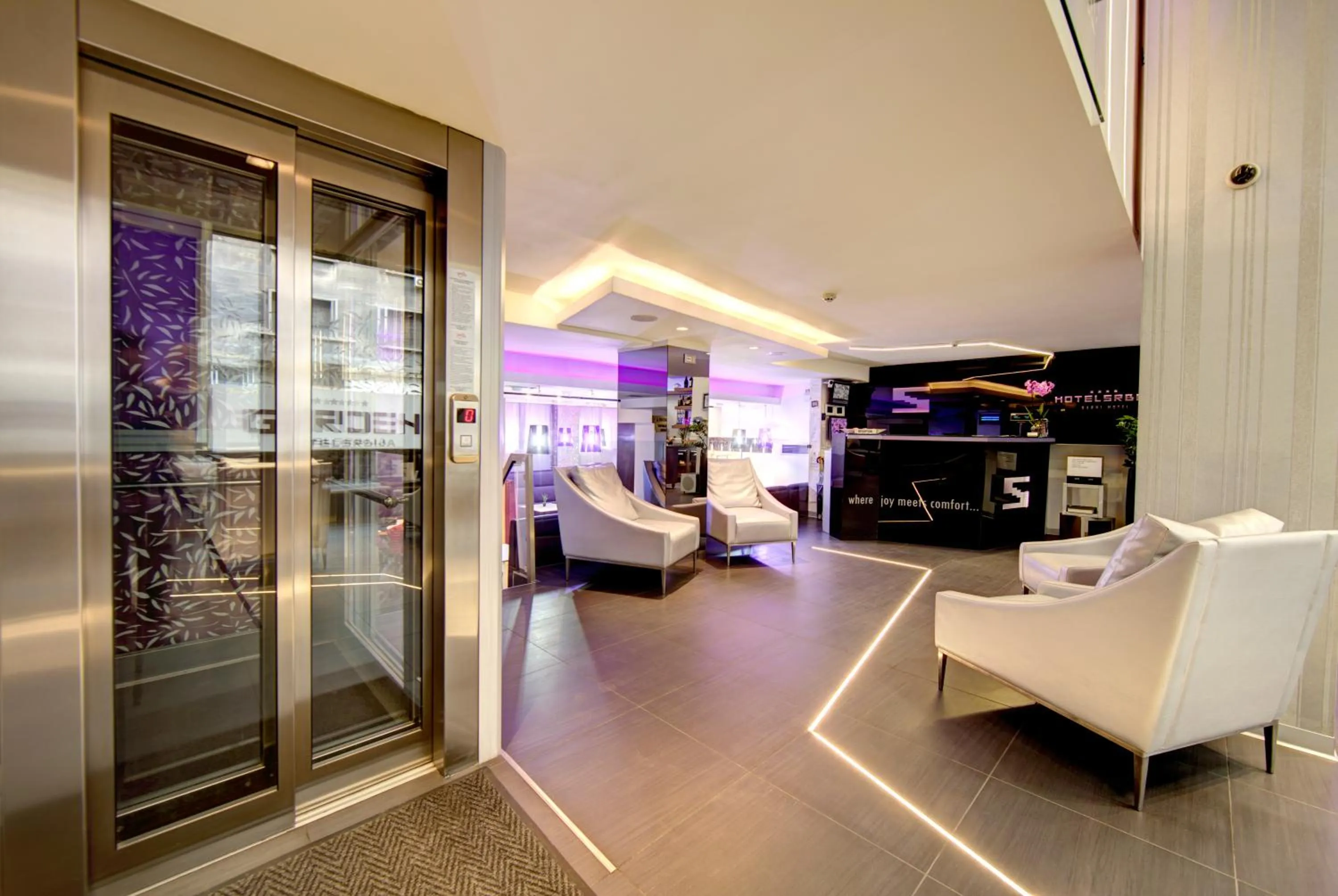 Seating area in Hotel Srbija Garden-FREE PARKING