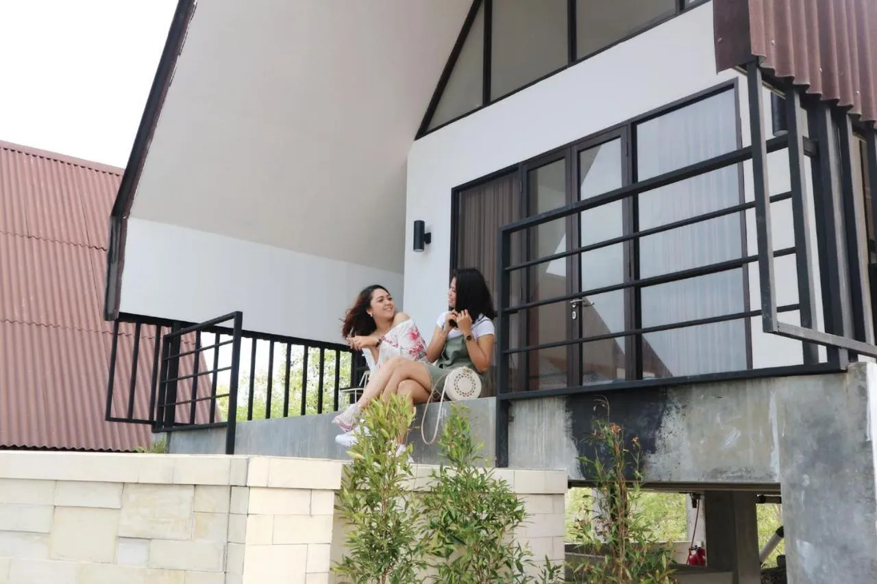 Radika Paradise Villa & Cottage