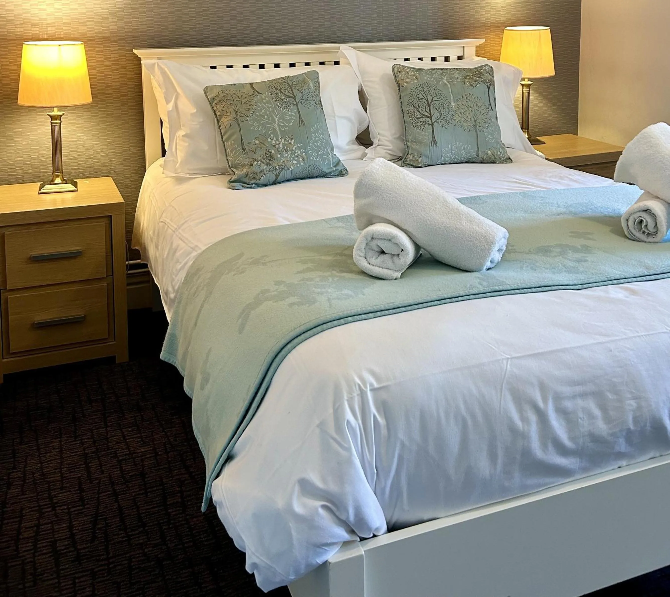 Bedroom, Bed in The Talbot and apartment