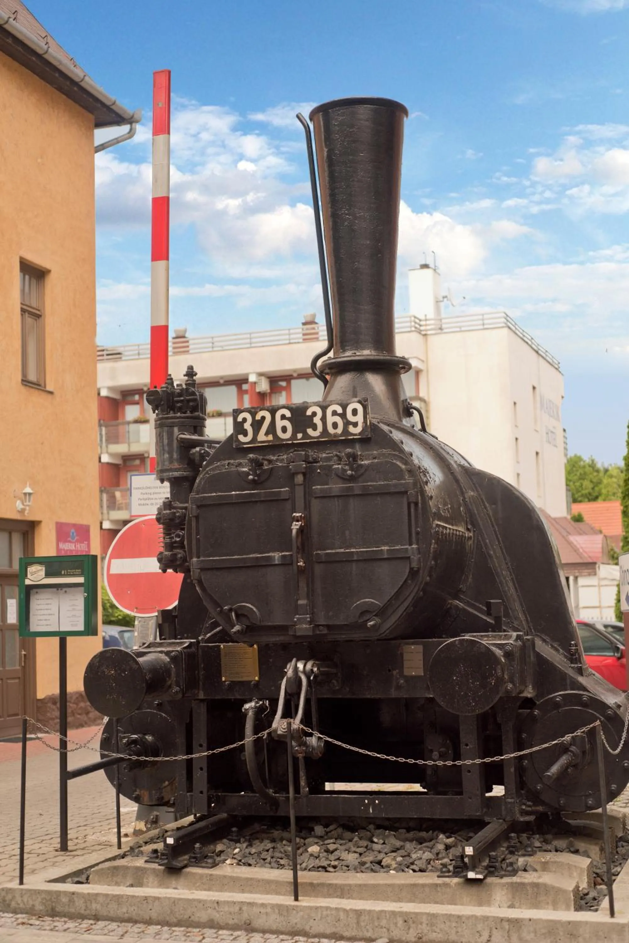 Property building in Majerik Hotel