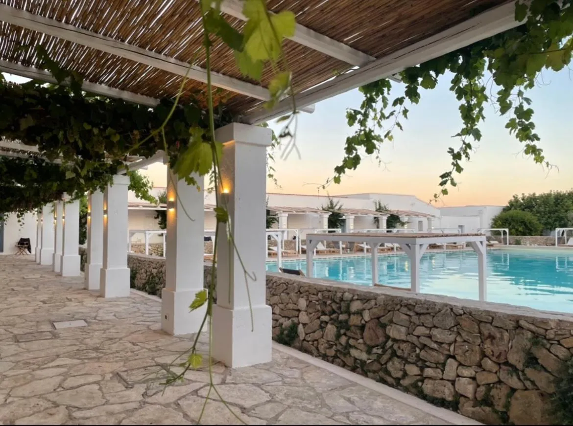 Pool view in Masseria Malvindi