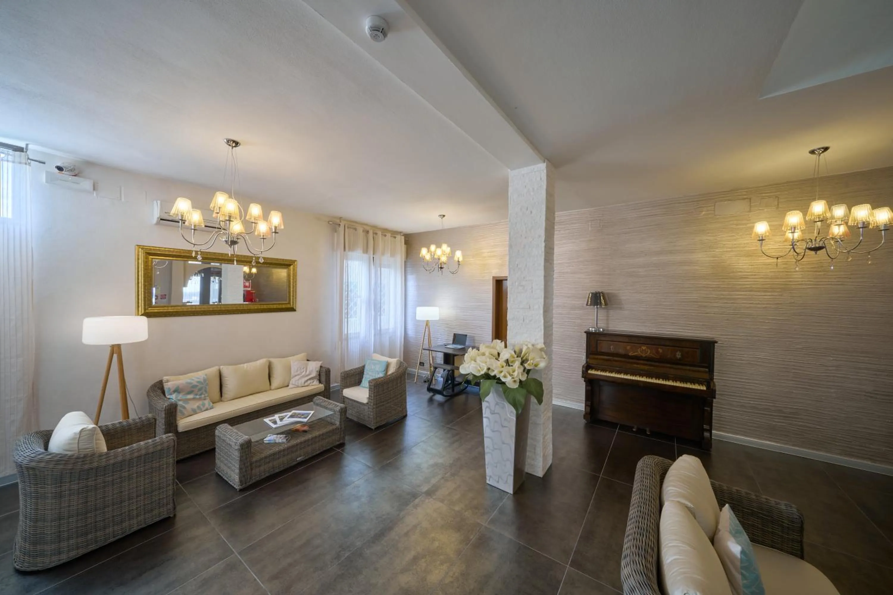 Lobby or reception in Hotel Villa Del Mar