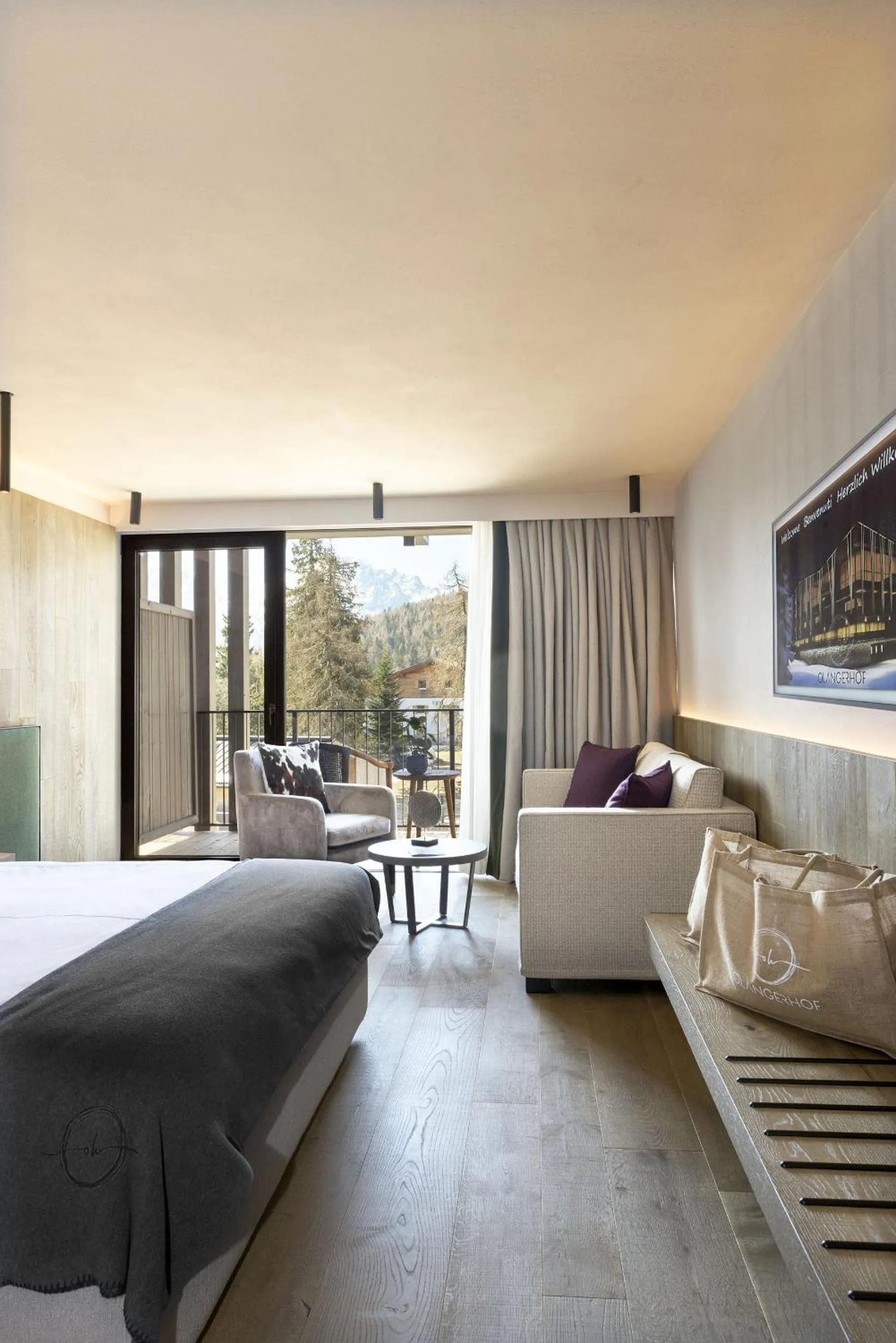 View (from property/room), Bed in Hotel Olangerhof