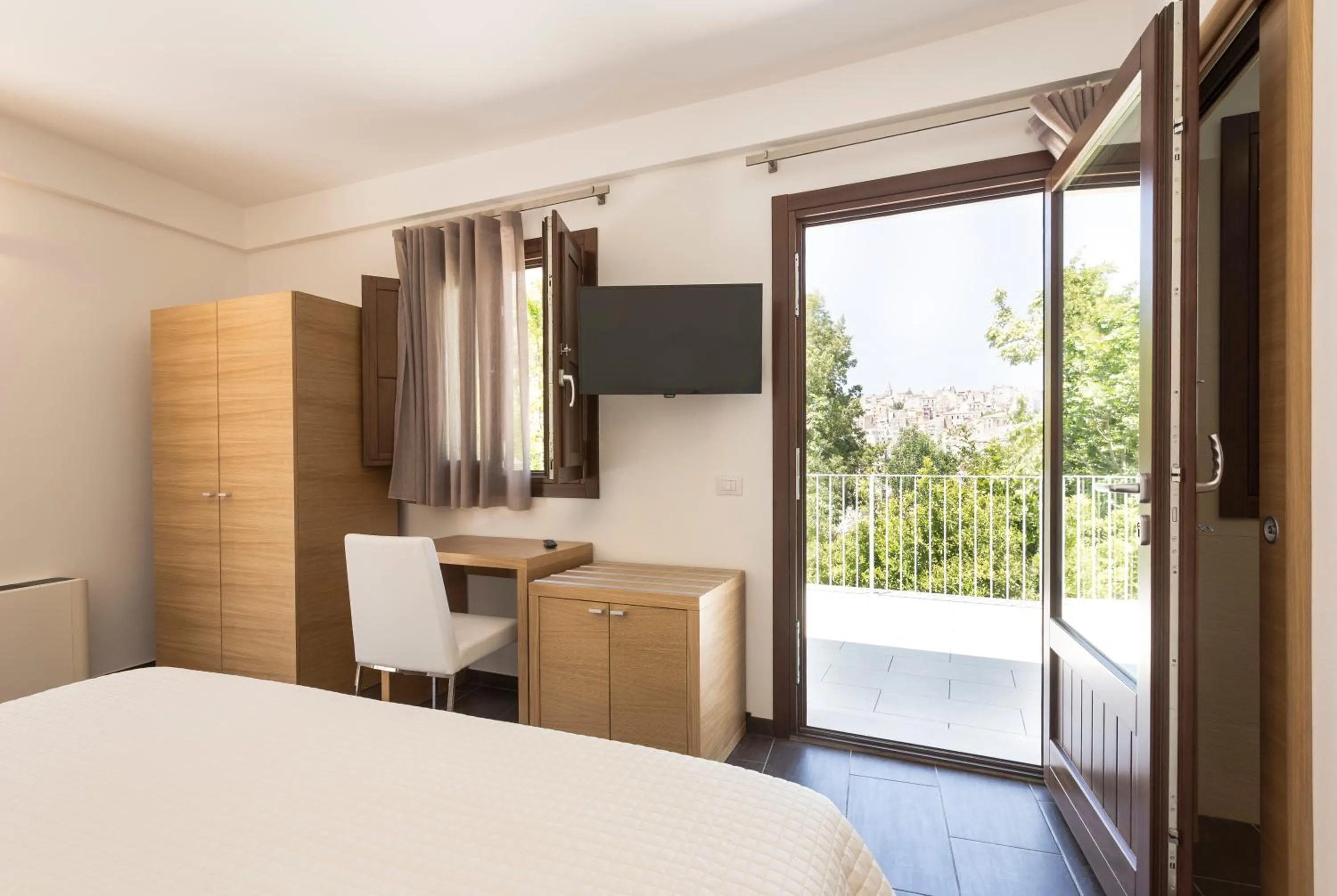 Day, Bed in Giardino Sul Duomo