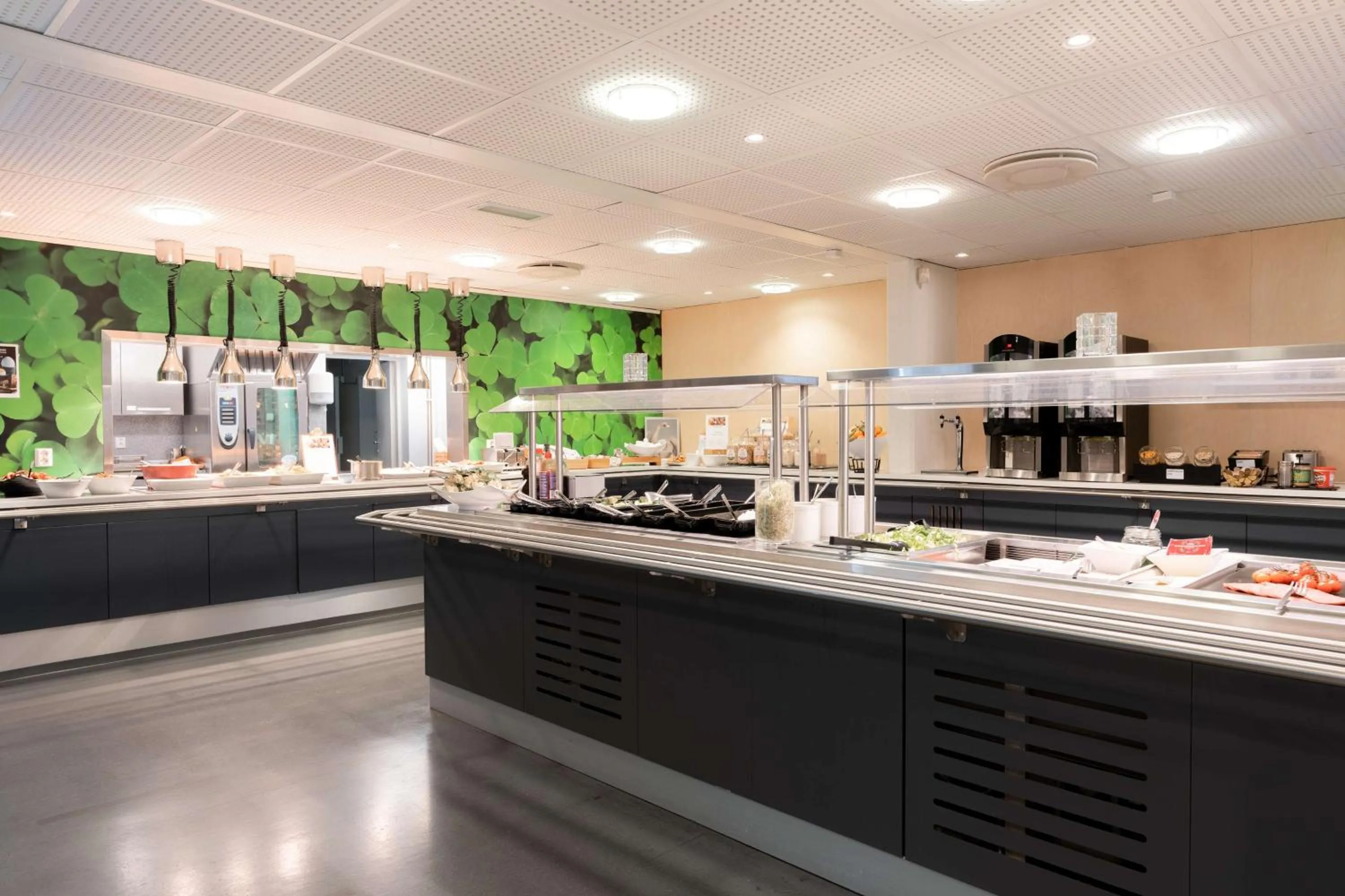 Restaurant/places to eat in Olympiatoppen Sportshotel - Scandic Partner