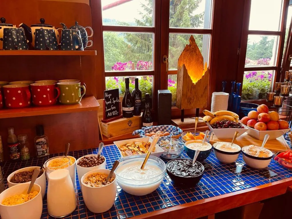 Breakfast in Hotel Oddech