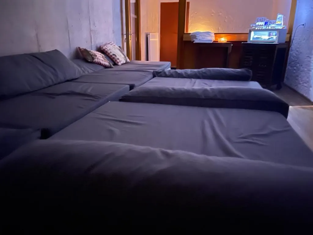 Spa and wellness centre/facilities, Bed in Hotel Oddech