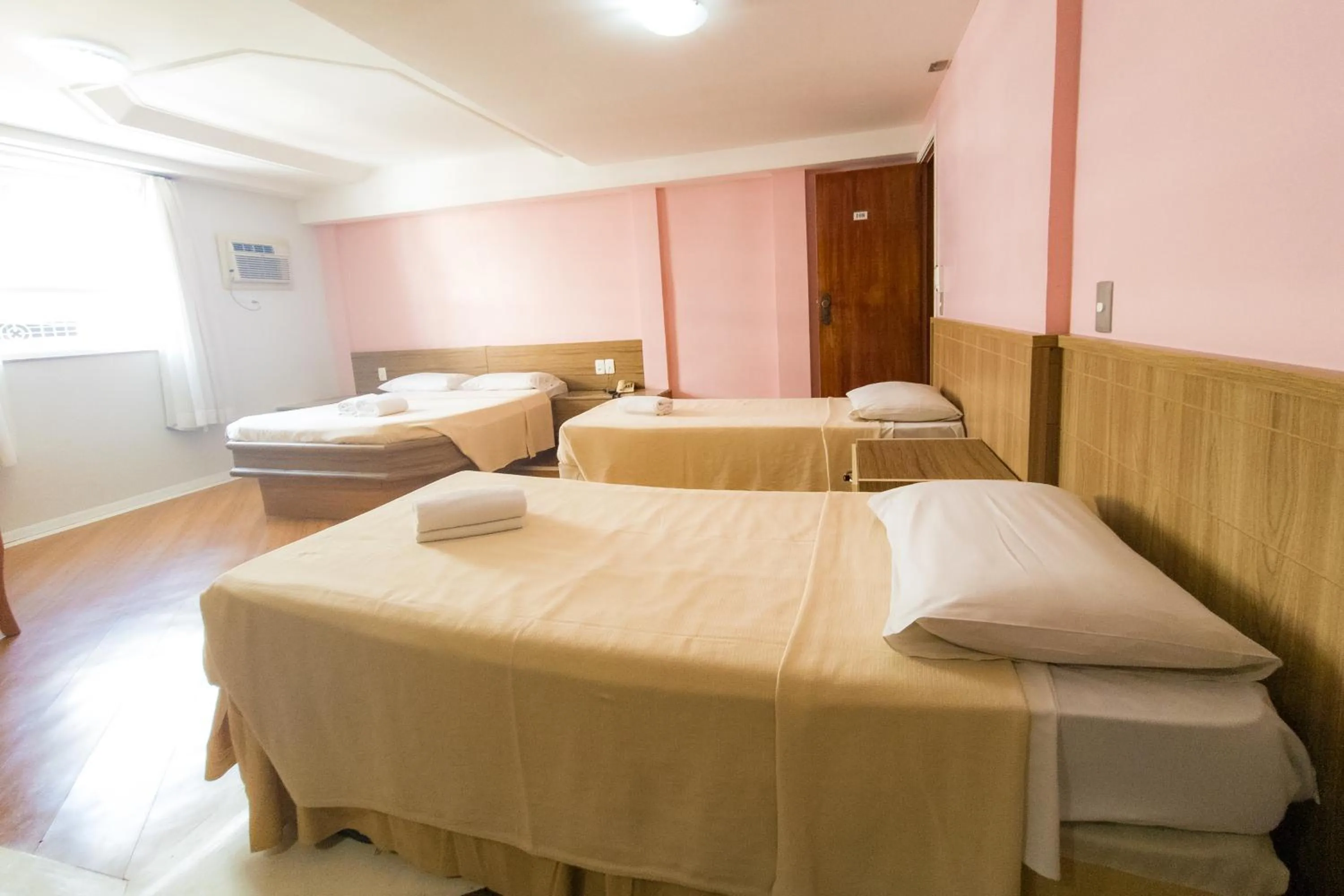 Bed in Gamboa Rio Hotel