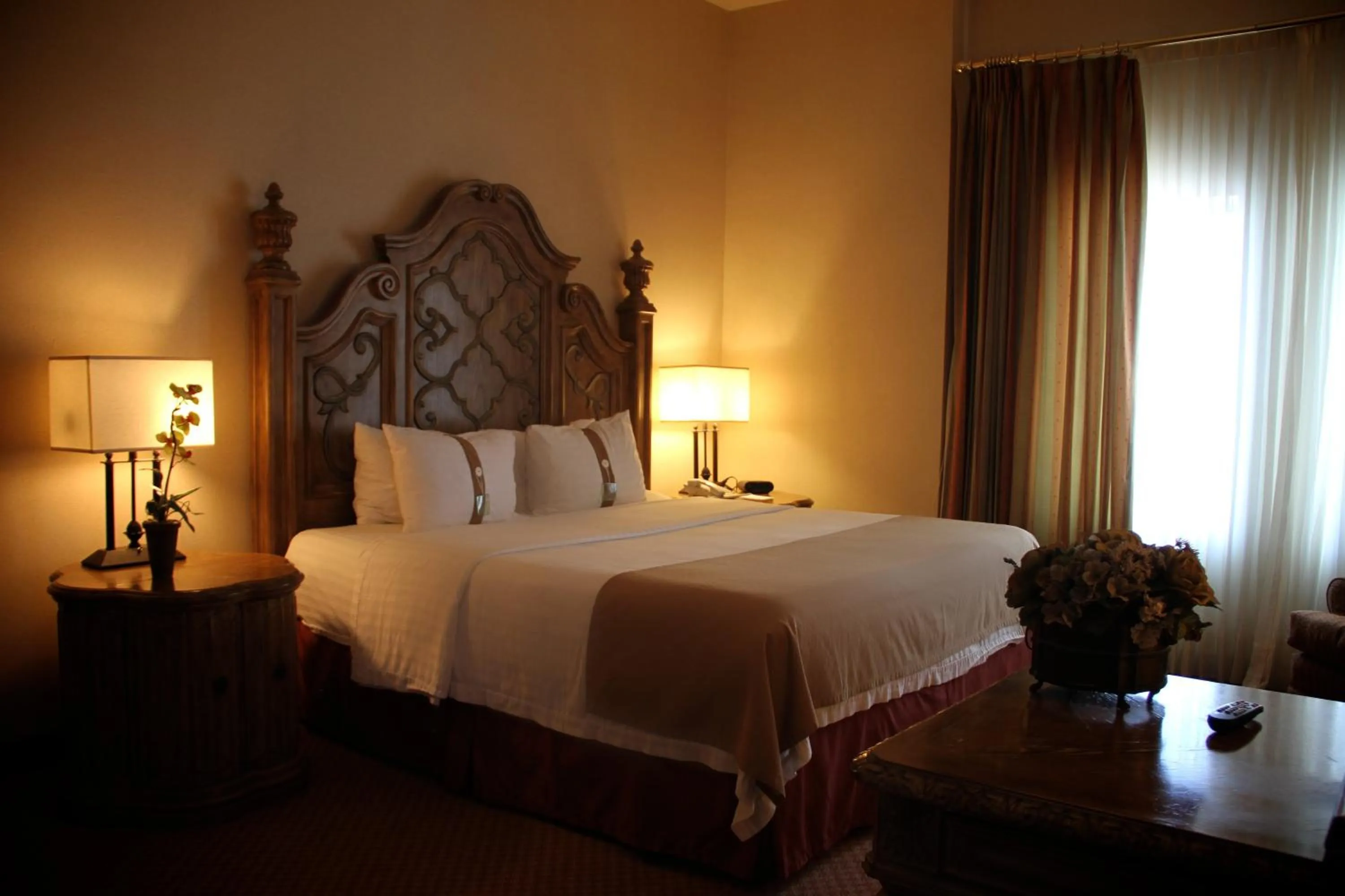 Bedroom, Bed in Holiday Inn Reynosa Zona Dorada by IHG