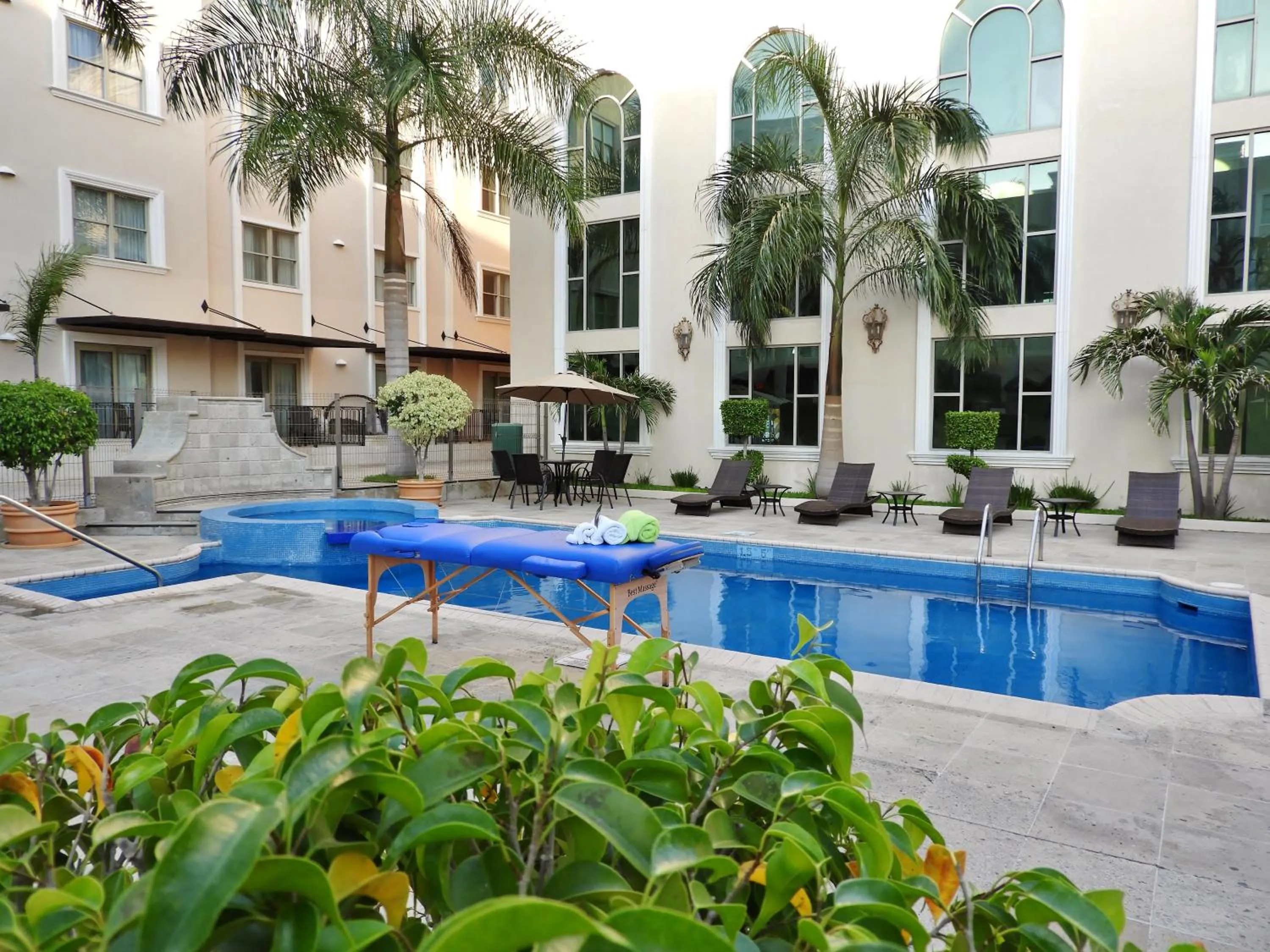 Fitness centre/facilities in Holiday Inn Reynosa Zona Dorada by IHG