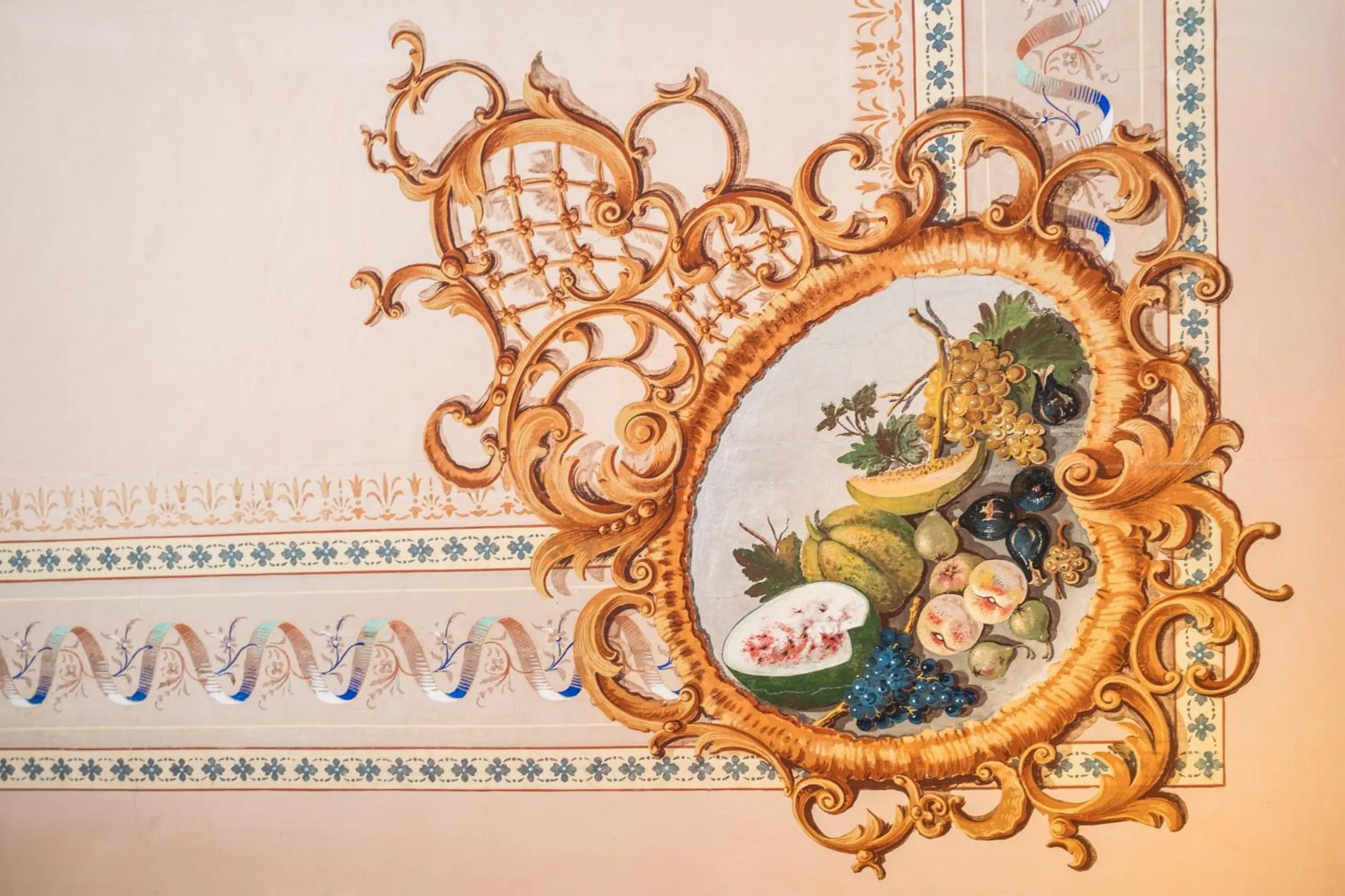Decorative detail in Villa Clodia Relais