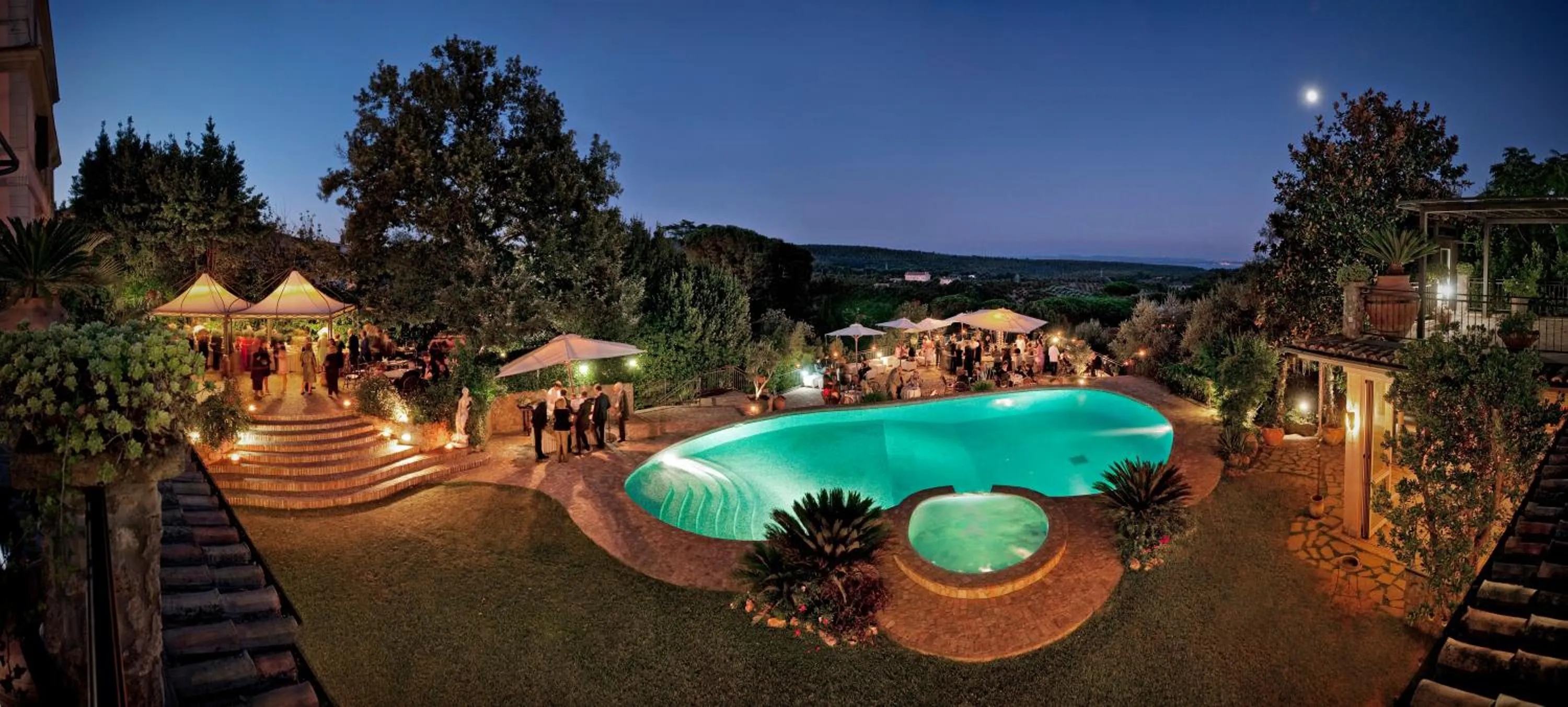 Garden in Villa Clodia Relais