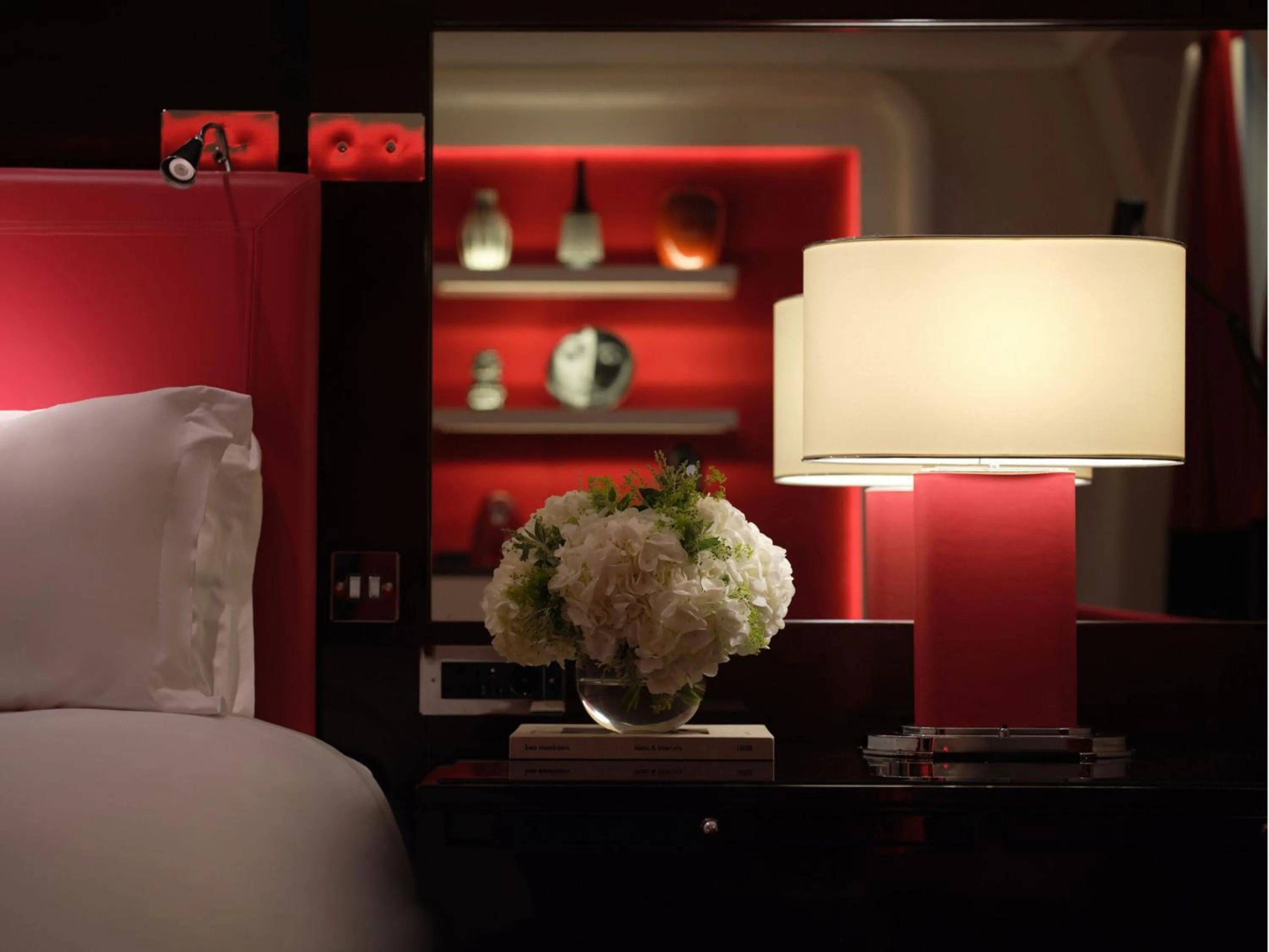 Bed in Sofitel London St James