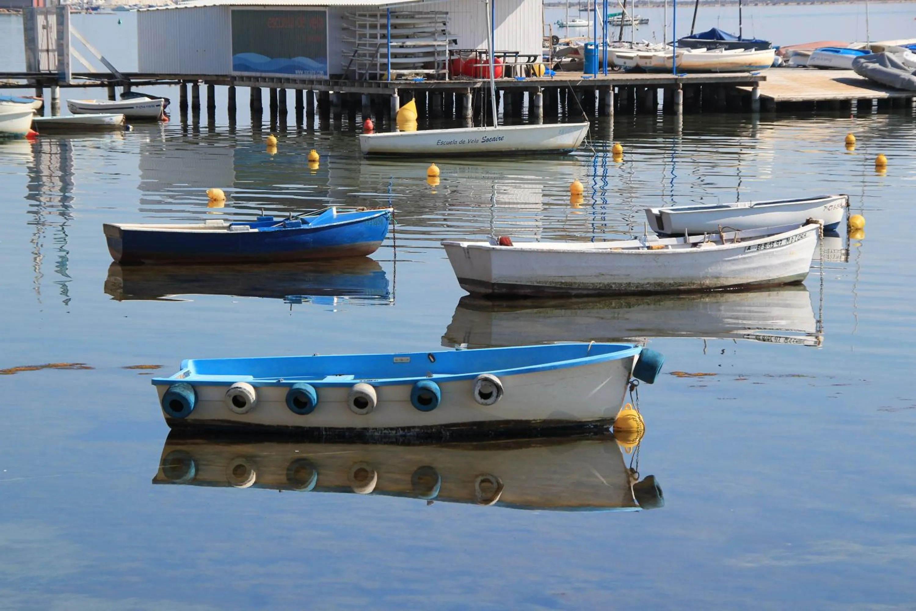 Restaurant/places to eat in Hotel El Marino