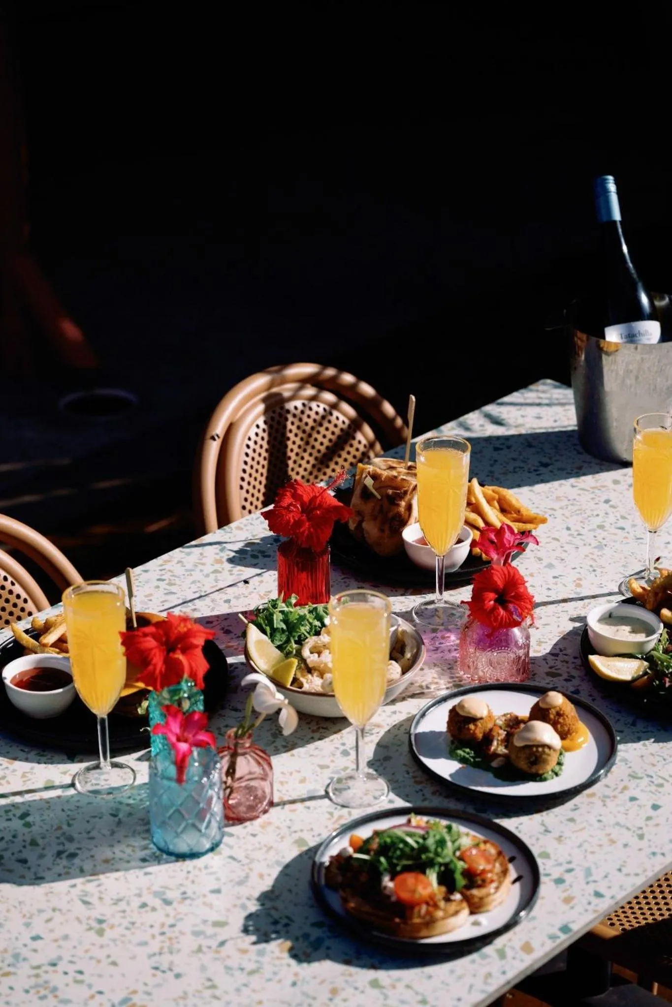 Restaurant/places to eat in The Continental Hotel