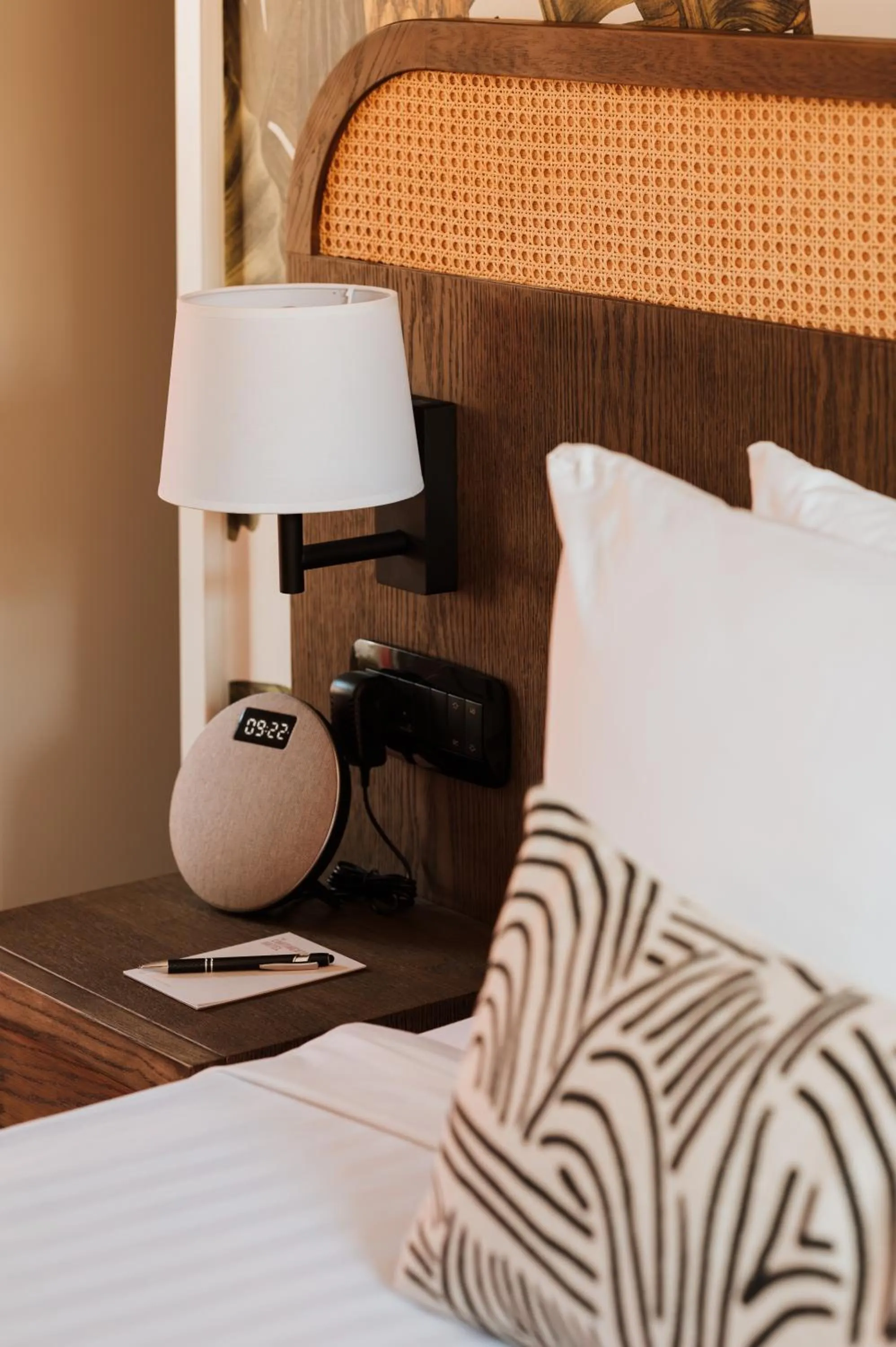 Garden, Bed in The Continental Hotel