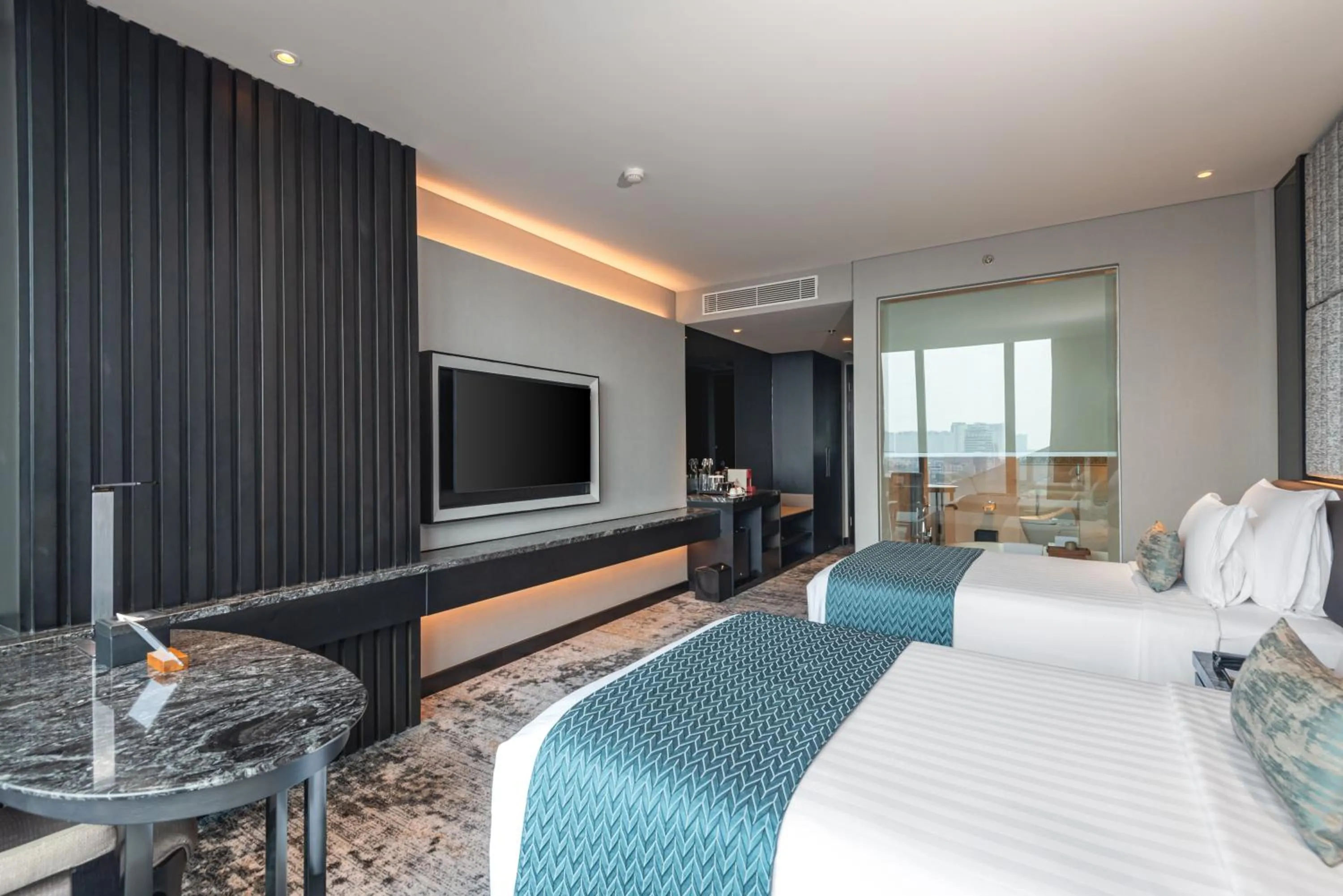 Bed in JHL Solitaire Gading Serpong