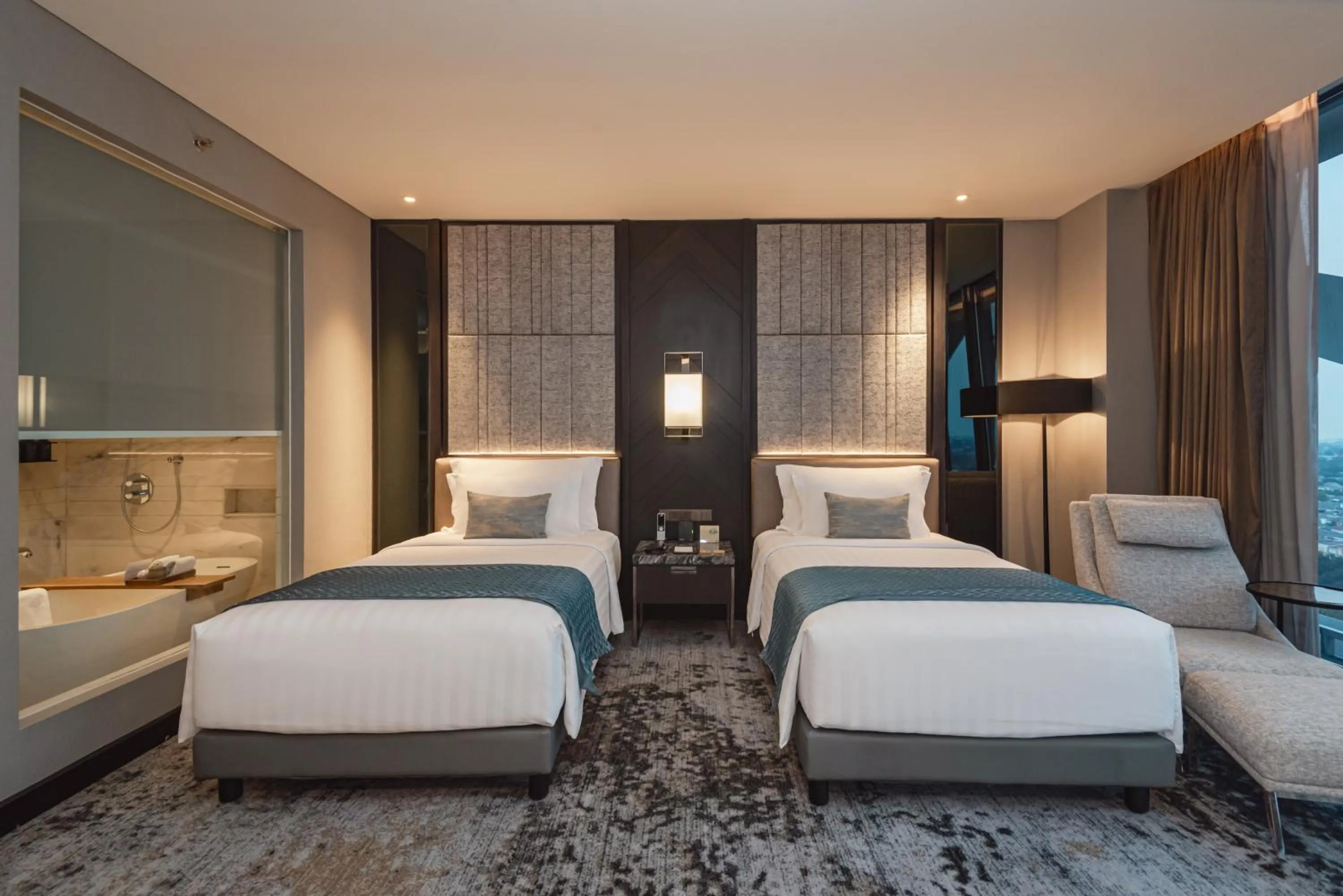 Bed in JHL Solitaire Gading Serpong