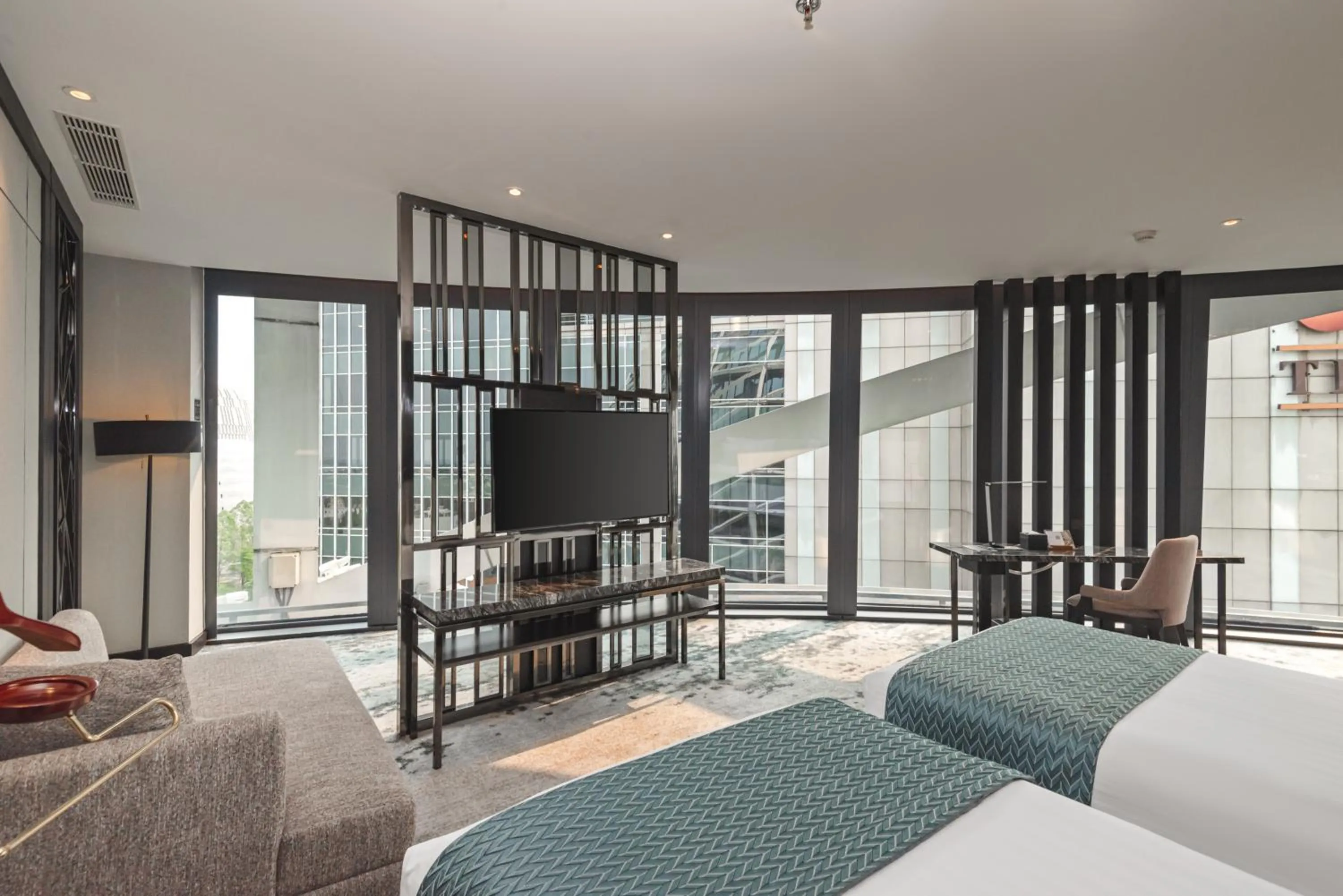 Bed in JHL Solitaire Gading Serpong