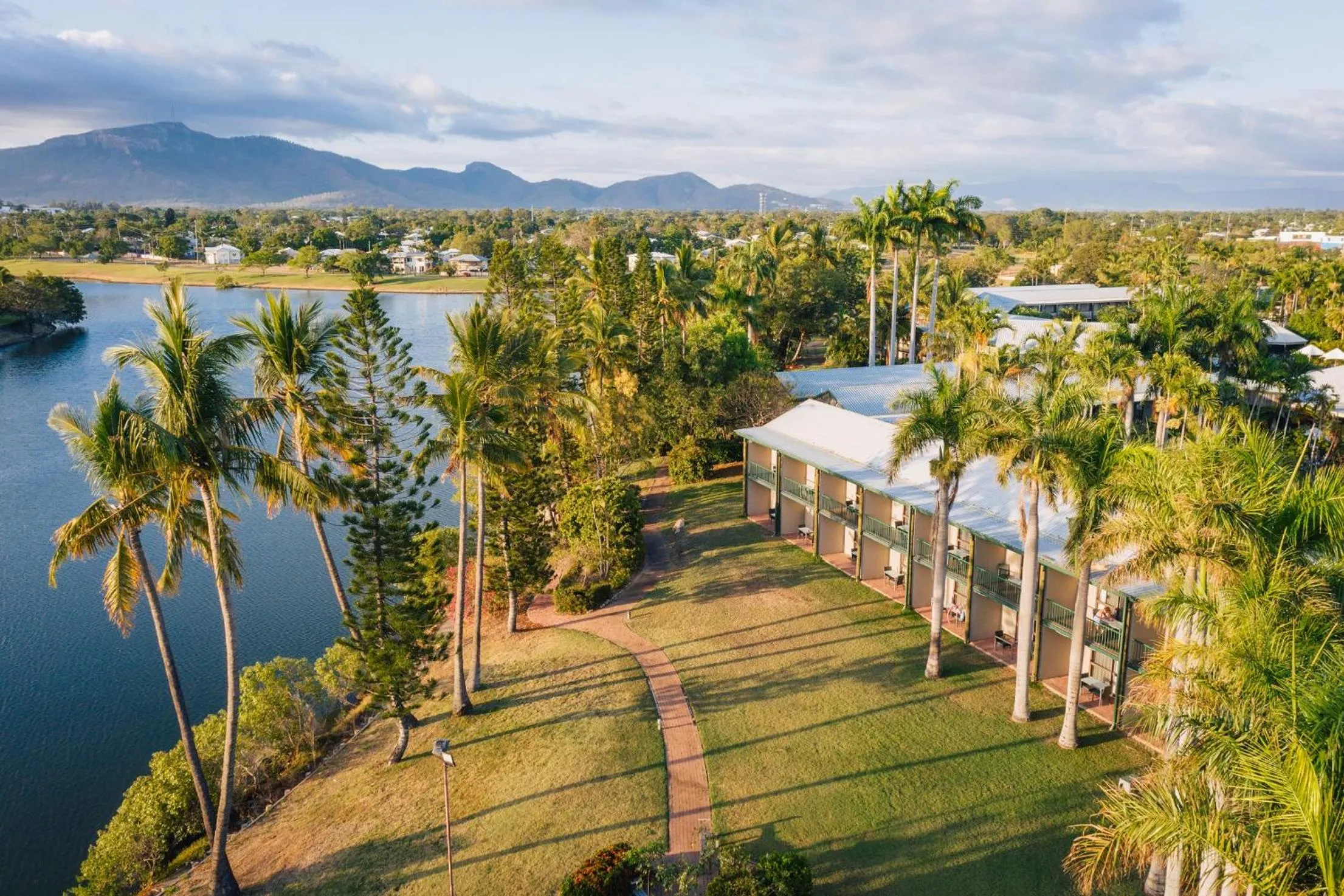 Property building in Mercure Townsville