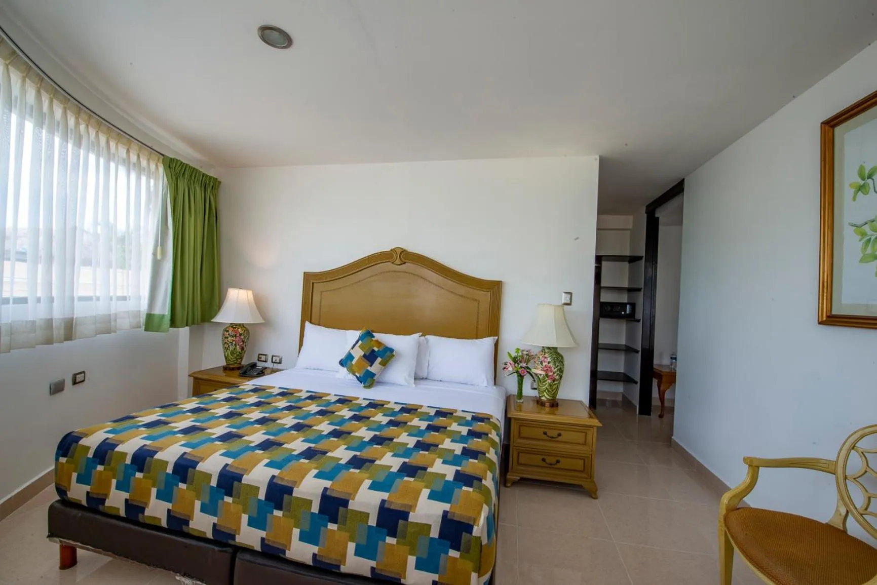 Bed in Hotel Embajadores