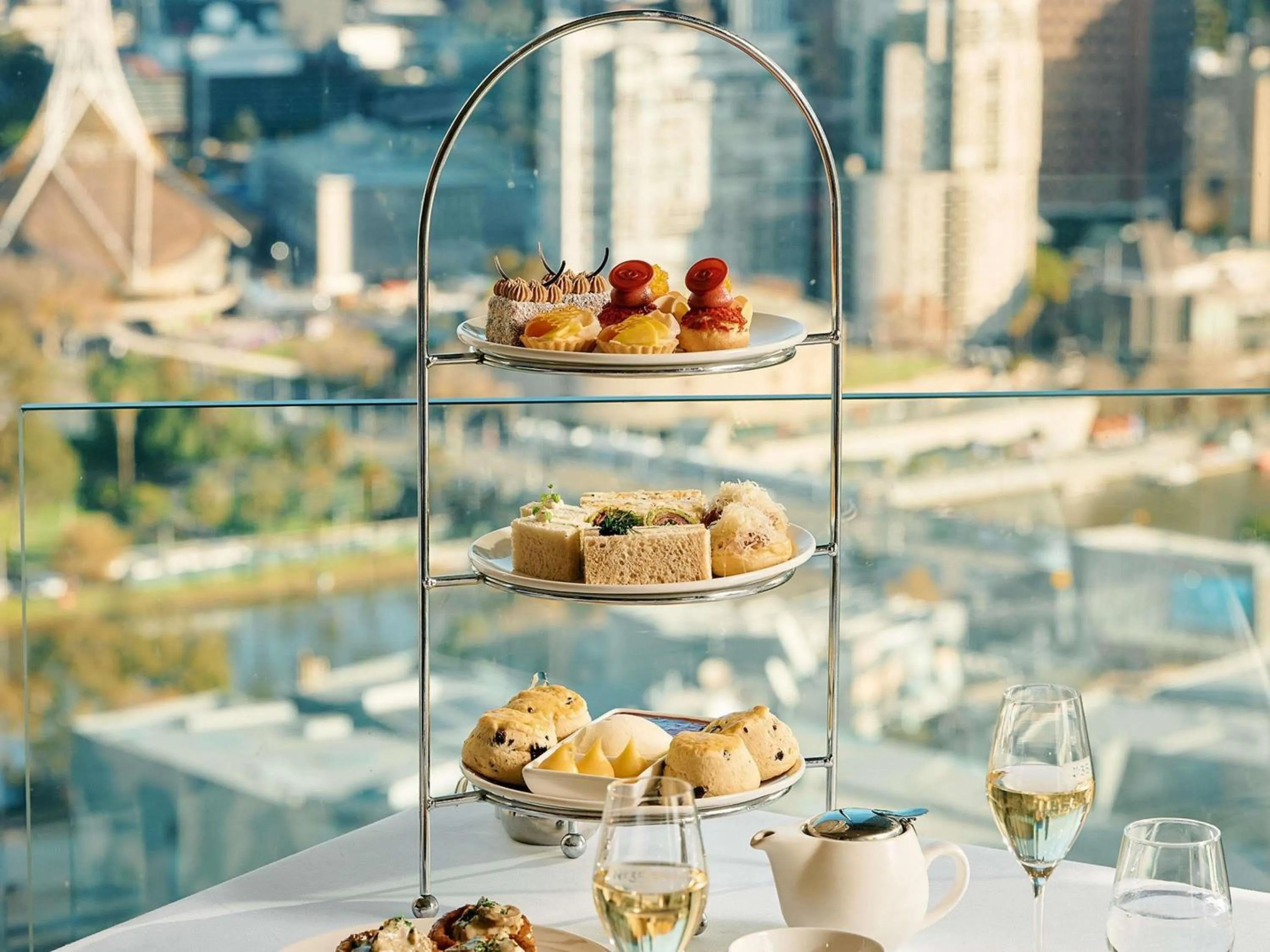 Restaurant/places to eat in Sofitel Melbourne On Collins