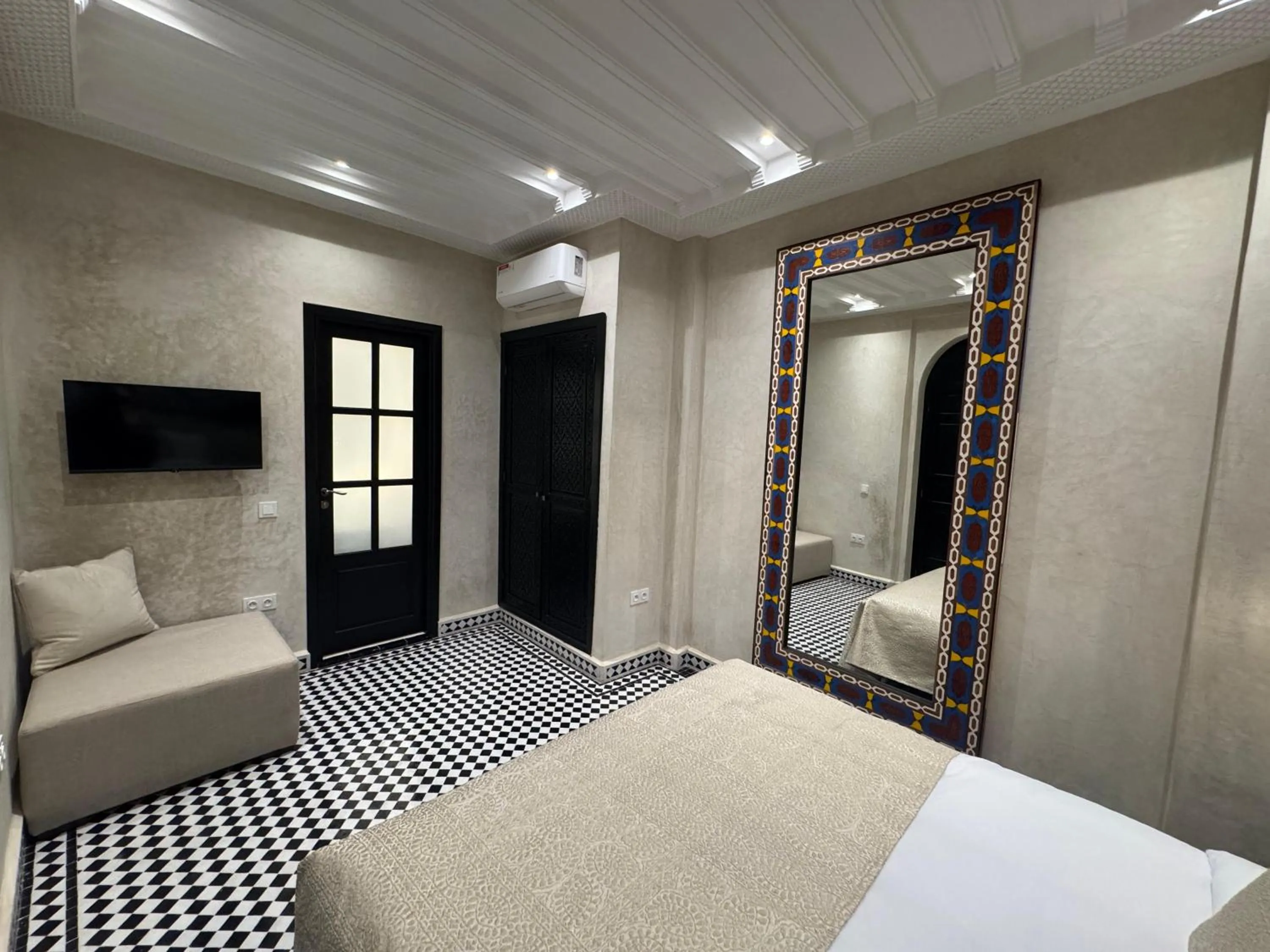 Bedroom, Bed in Riad L'Etoile D'Orient