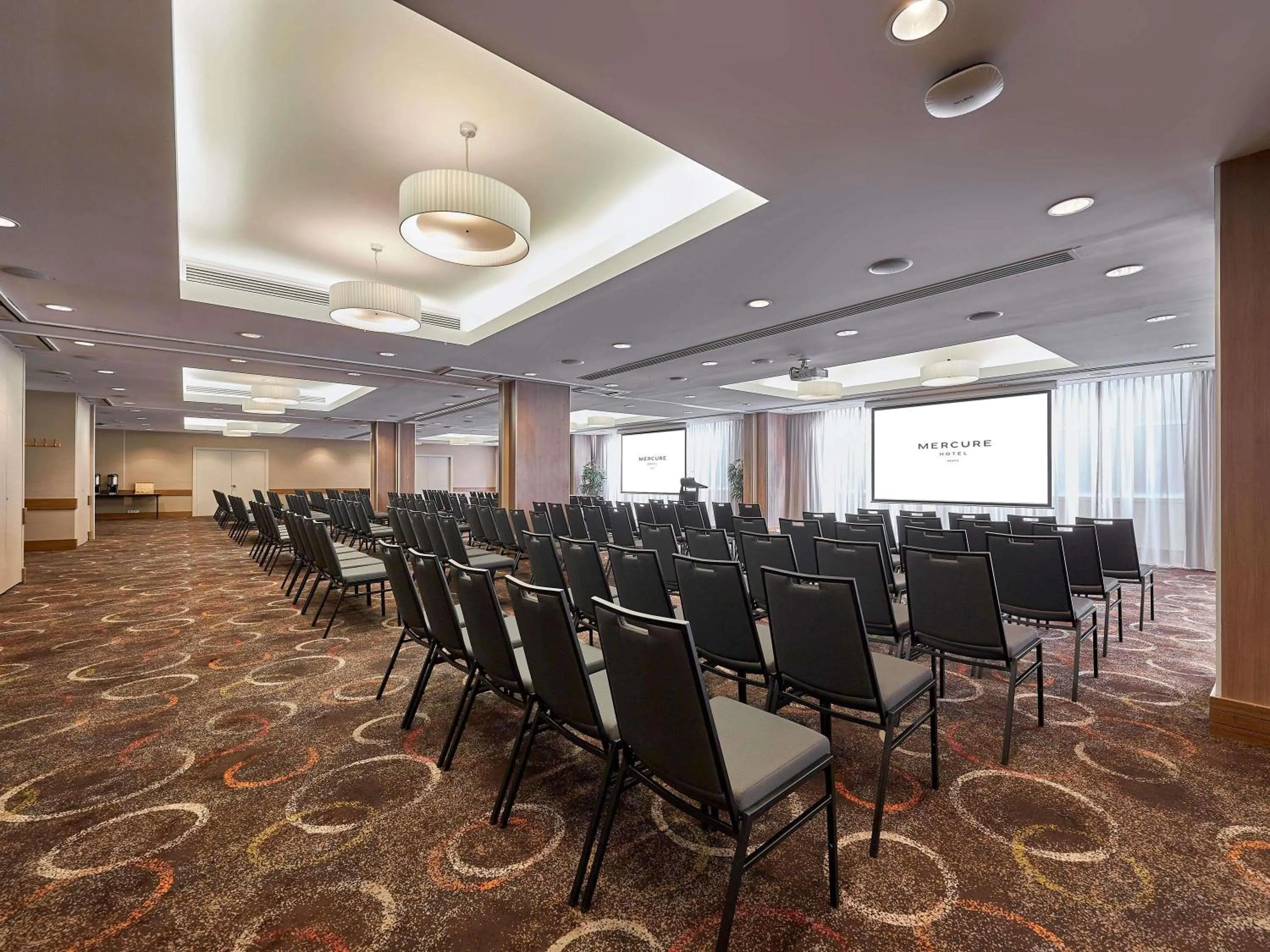 Meeting/conference room in Mercure Perth
